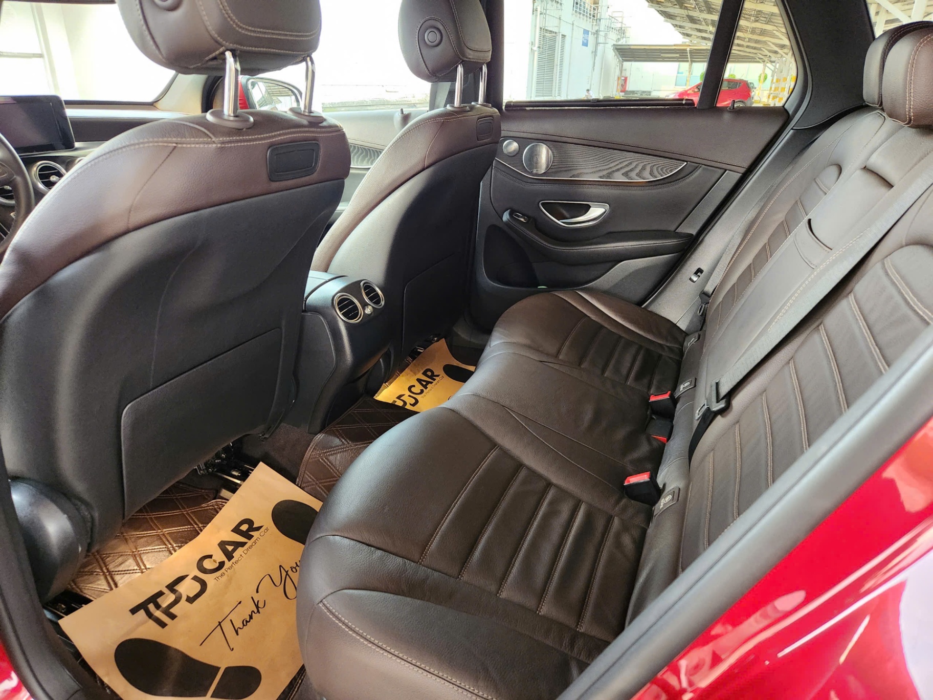 Mercedes Glc 300 4Matic 2017 - Nội thất 2