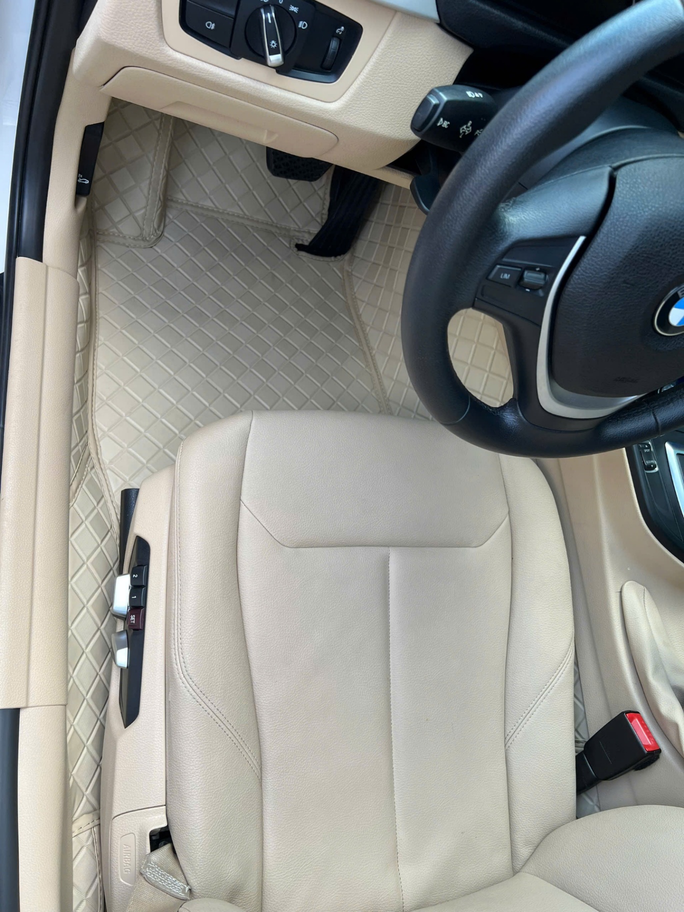 BMW 3 series 320i 2016 - Nội thất 1