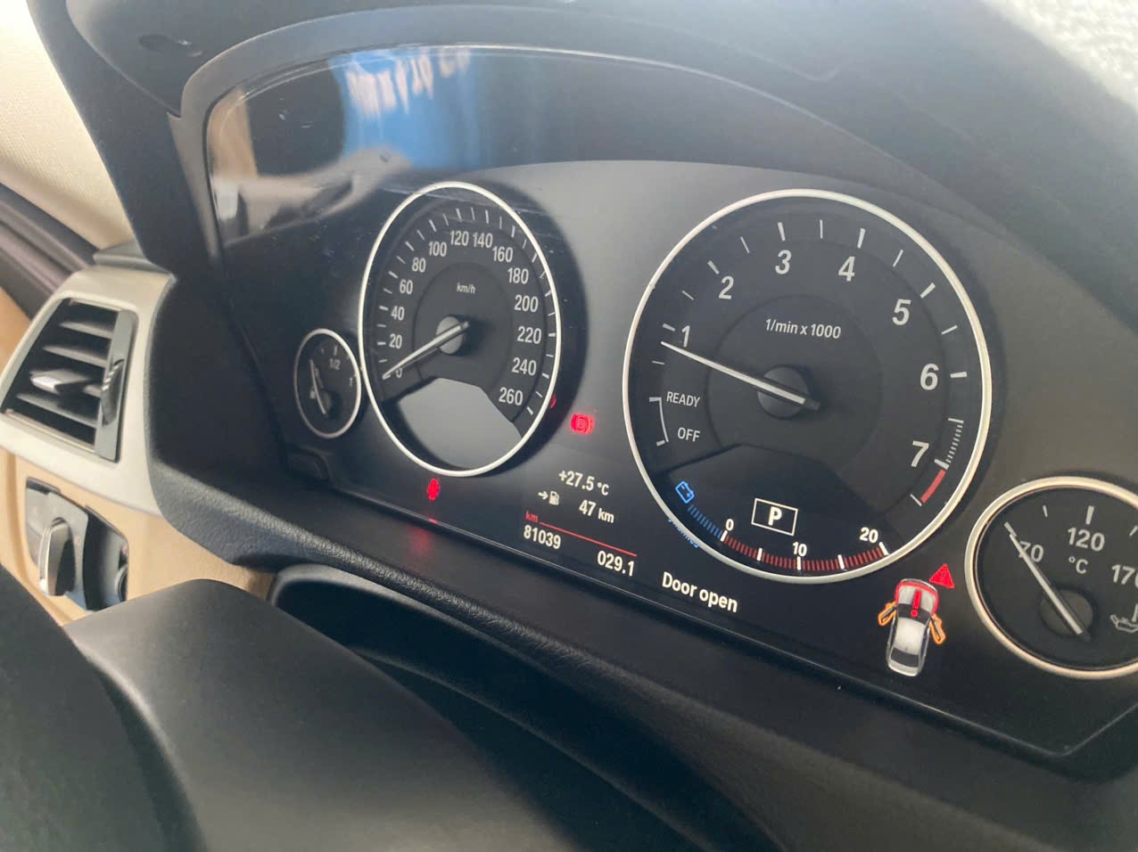 BMW 3 series 320i 2016 - Nội thất 6