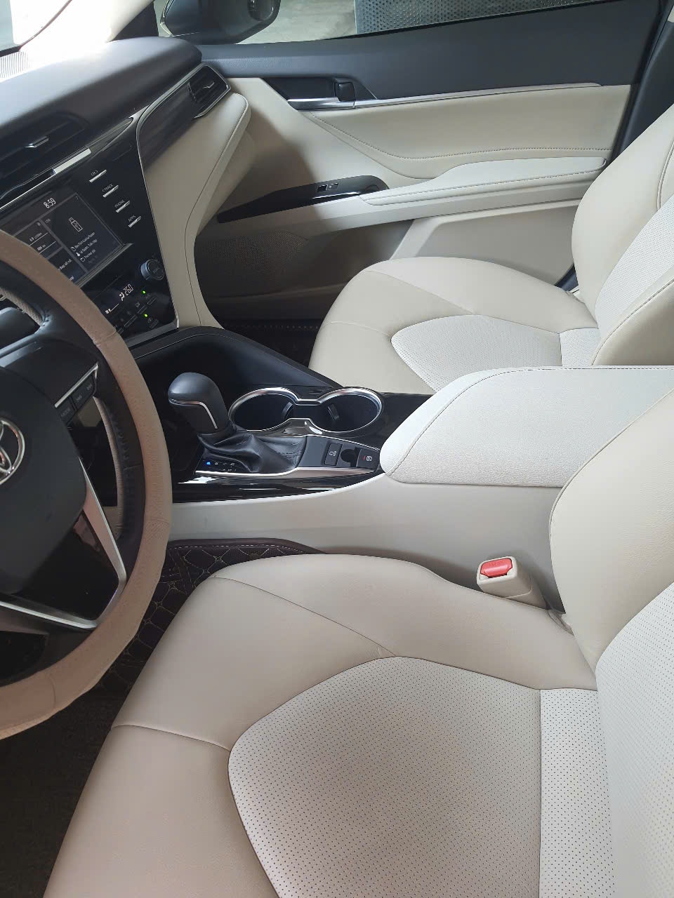 Toyota Camry 2.0G 2020 - Nội thất 2