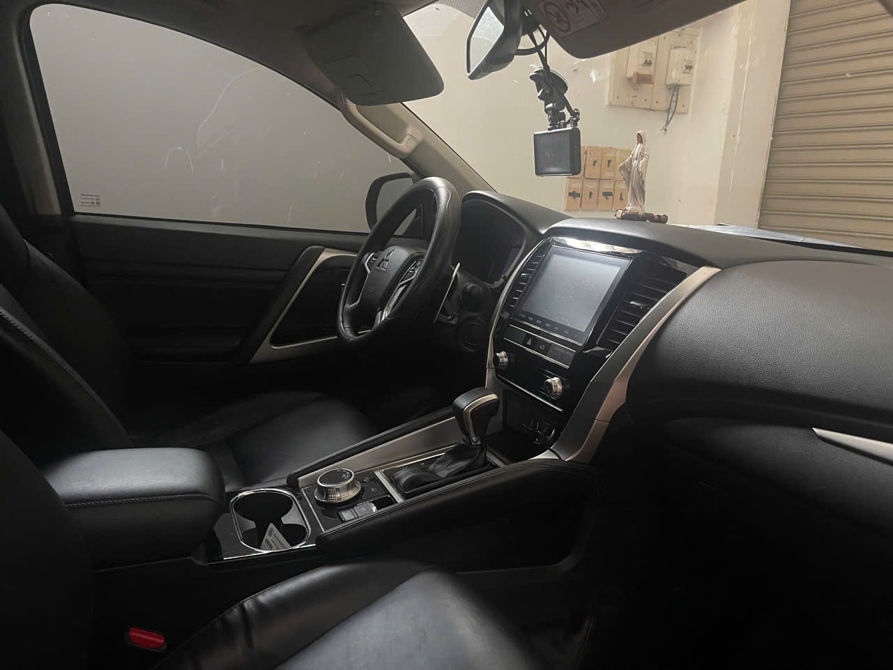 Mitsubishi Pajero sport 2.4D 4x4 AT 2021 - Nội thất 2