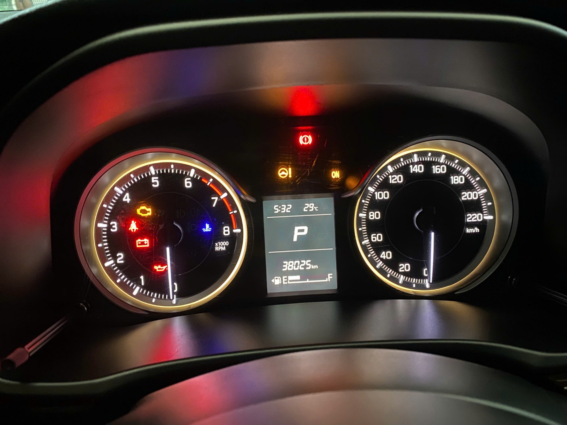 Suzuki Ertiga Sport 1.5 AT 2020 - Nội thất 1