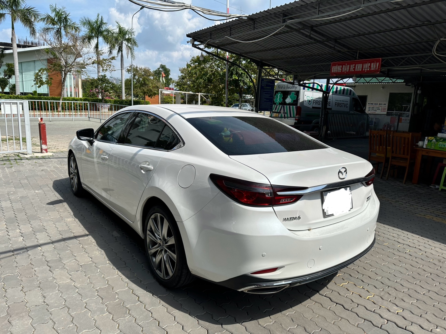 Mazda 6 2.0 Premium GTCCC 2022 - Ngoại thất 3