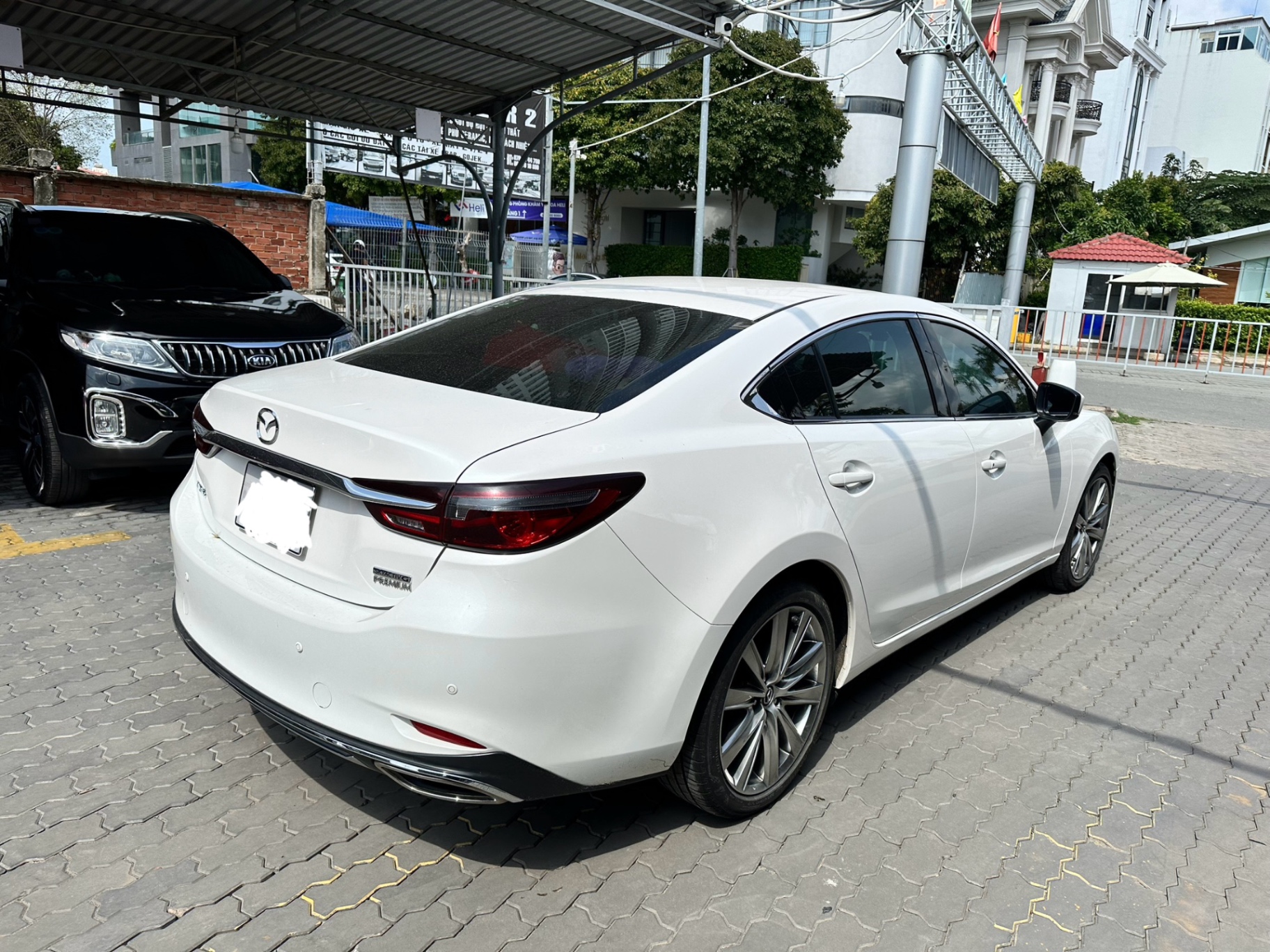 Mazda 6 2.0 Premium GTCCC 2022 - Ngoại thất 4