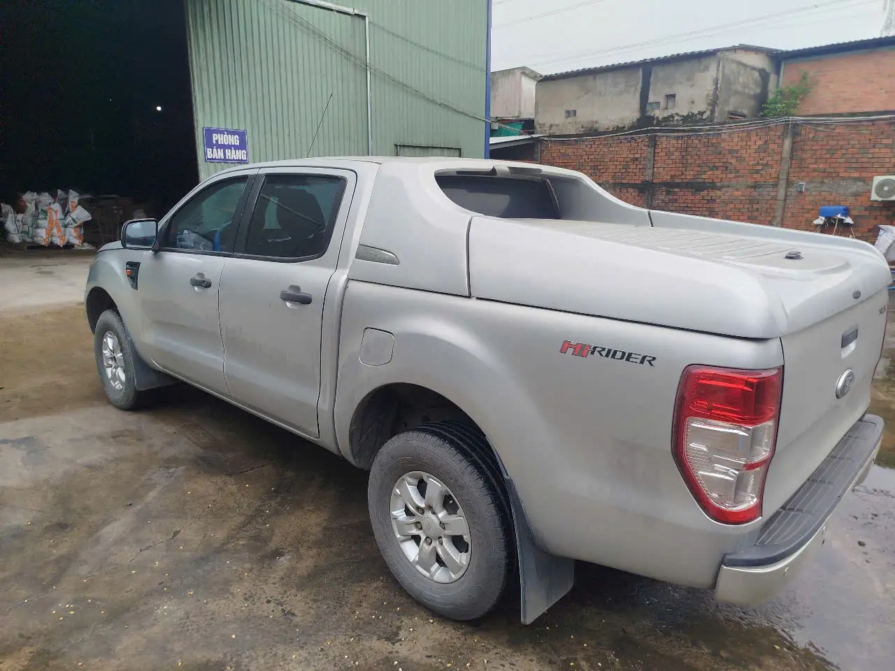 Ford Ranger XLS 2.2L 4x2 AT 2014 - Ngoại thất 2