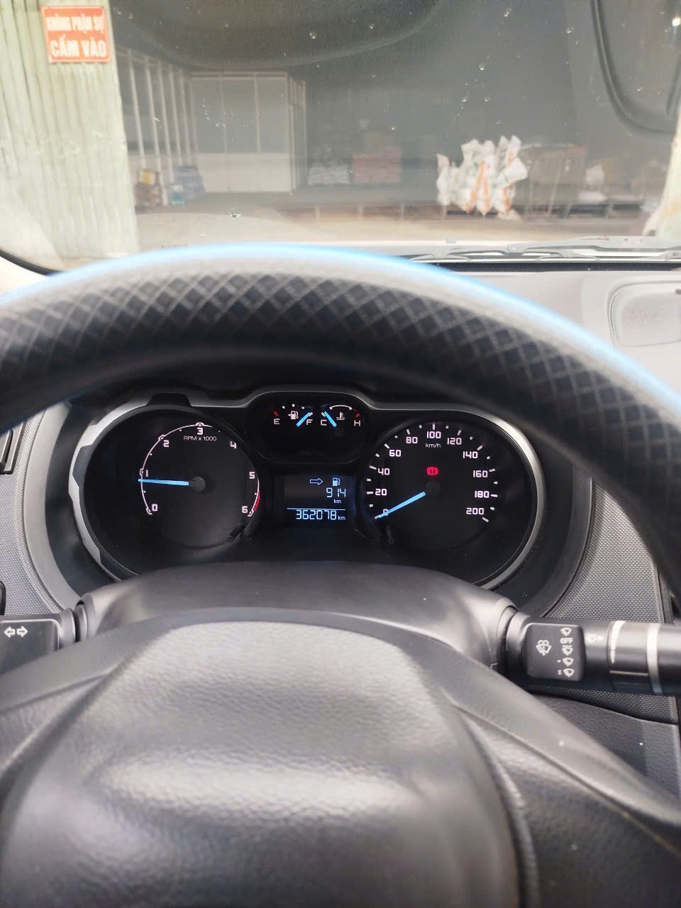 Ford Ranger XLS 2.2L 4x2 AT 2014 - Nội thất 1