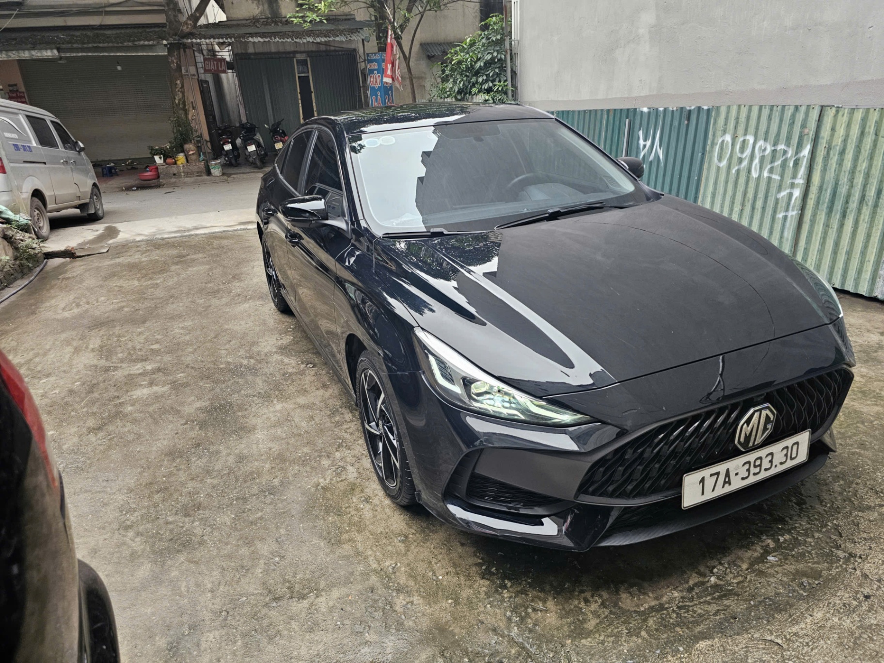 MG 5 Luxury 1.5 AT 2023 - Ngoại thất 1