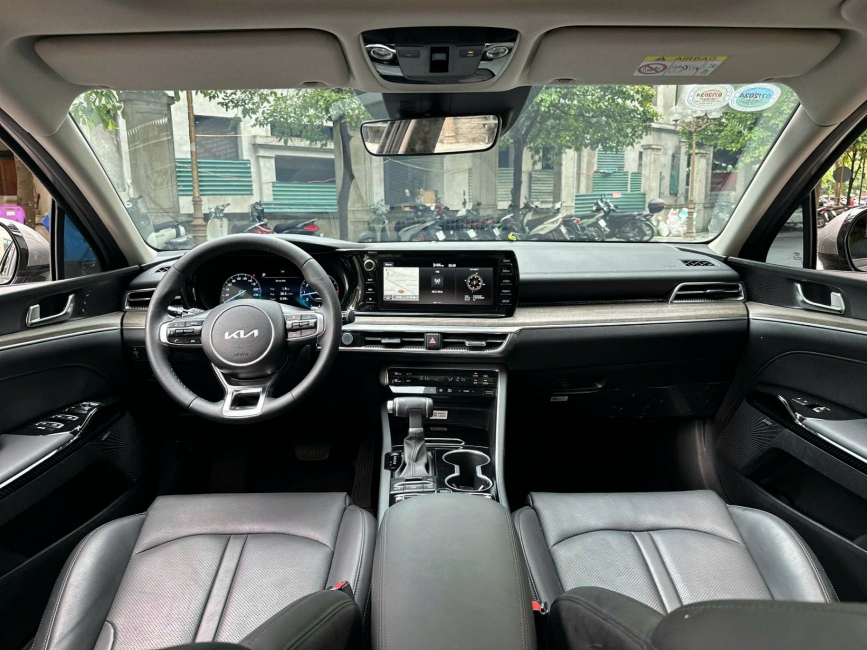 Kia K5 Premium 2.0 AT 2022 - Nội thất 7