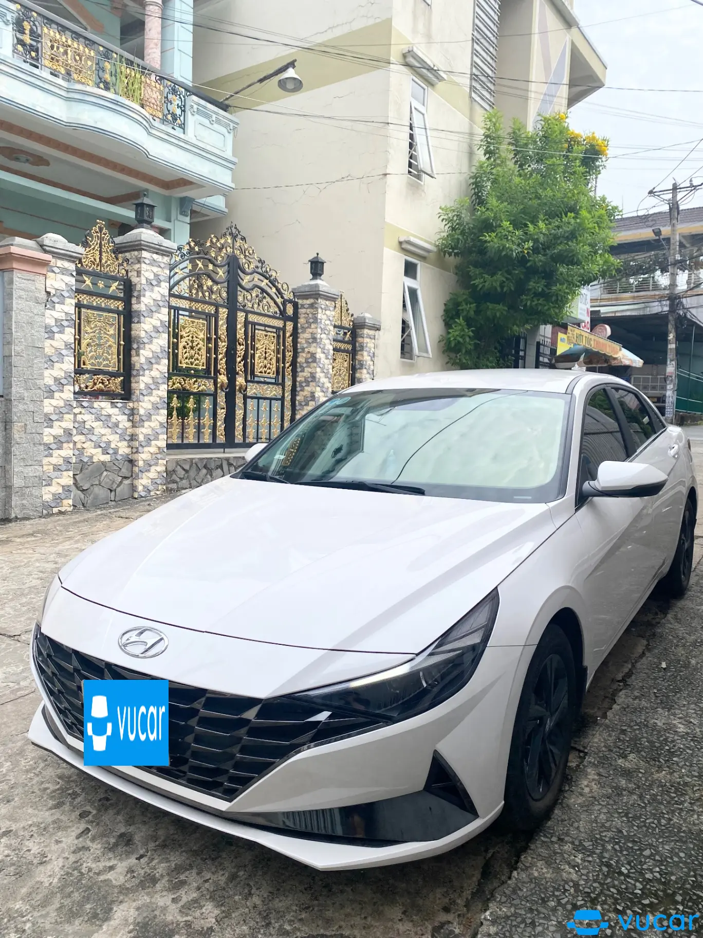 Hyundai Elantra 1.6 AT Đặc biệt 2022
