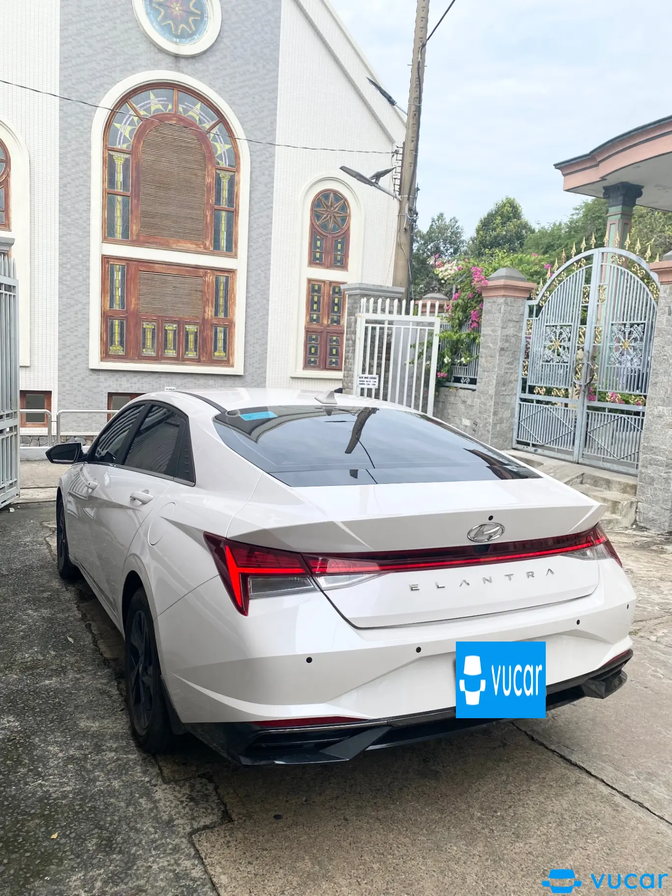 Hyundai Elantra 1.6 AT Đặc biệt 2022 - Ngoại thất 2