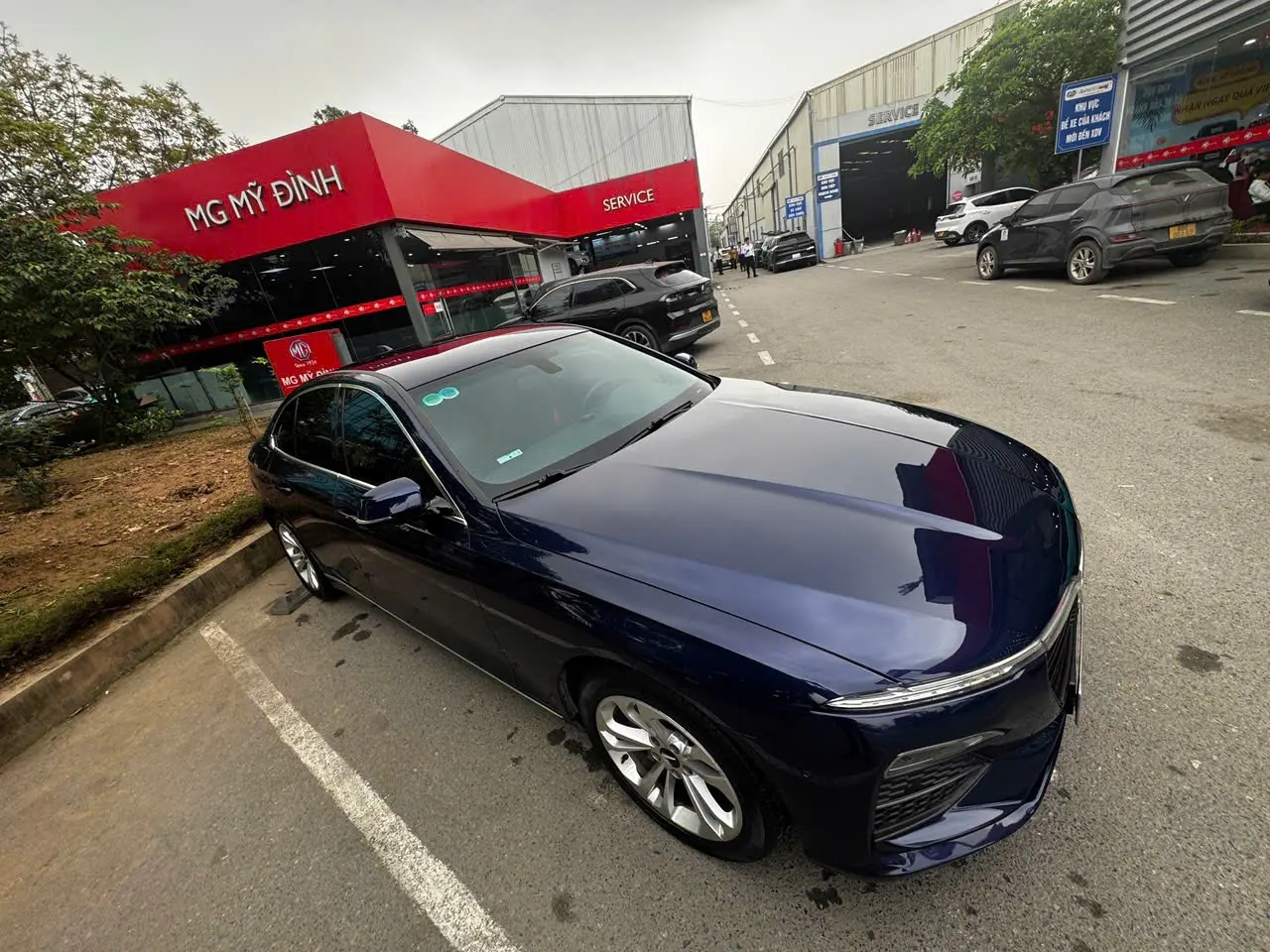 Vinfast Lux a 2.0 Plus 2.0 AT 2020
