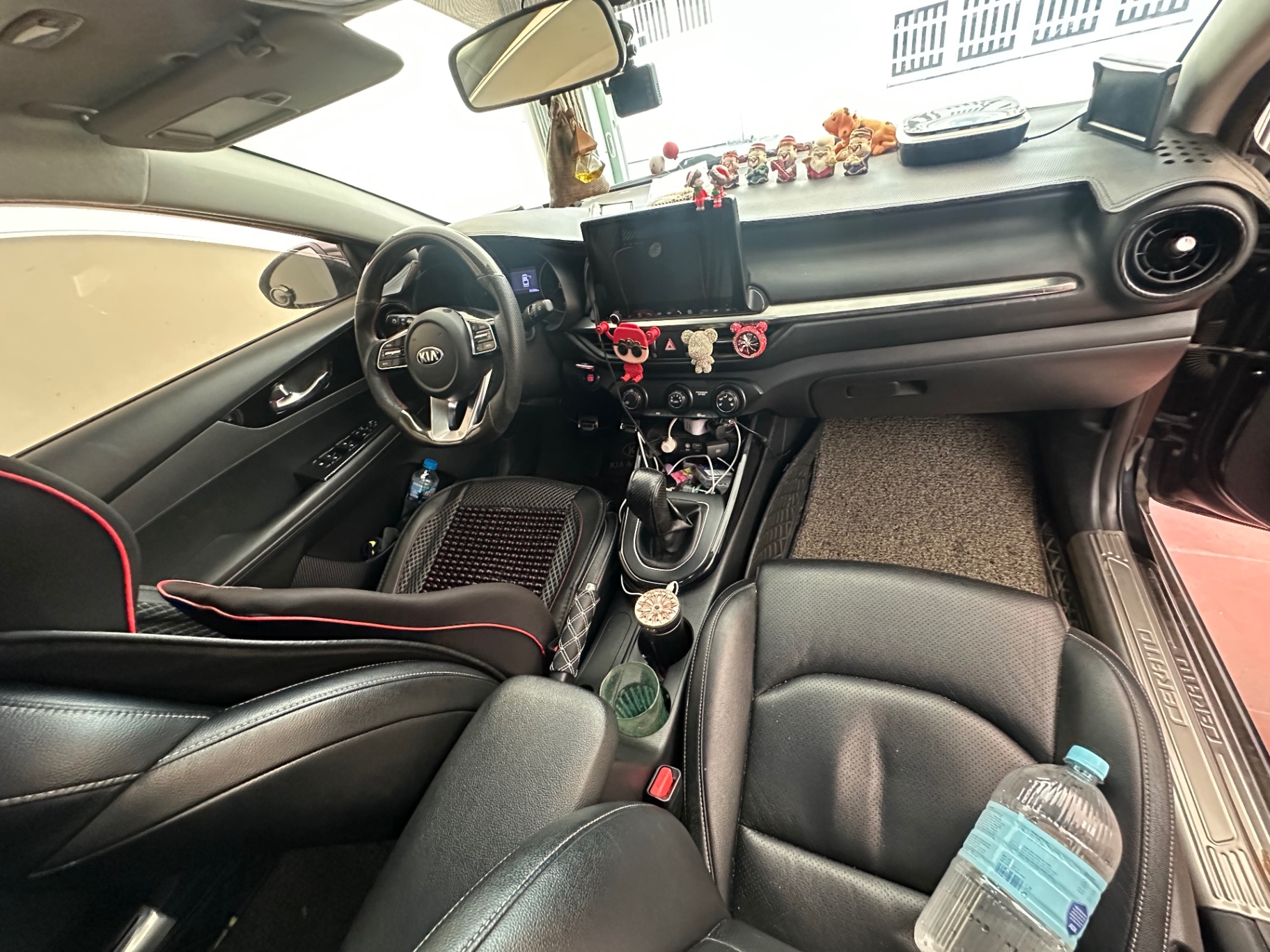 Kia Cerato 1.6 MT 2018 - Nội thất 1