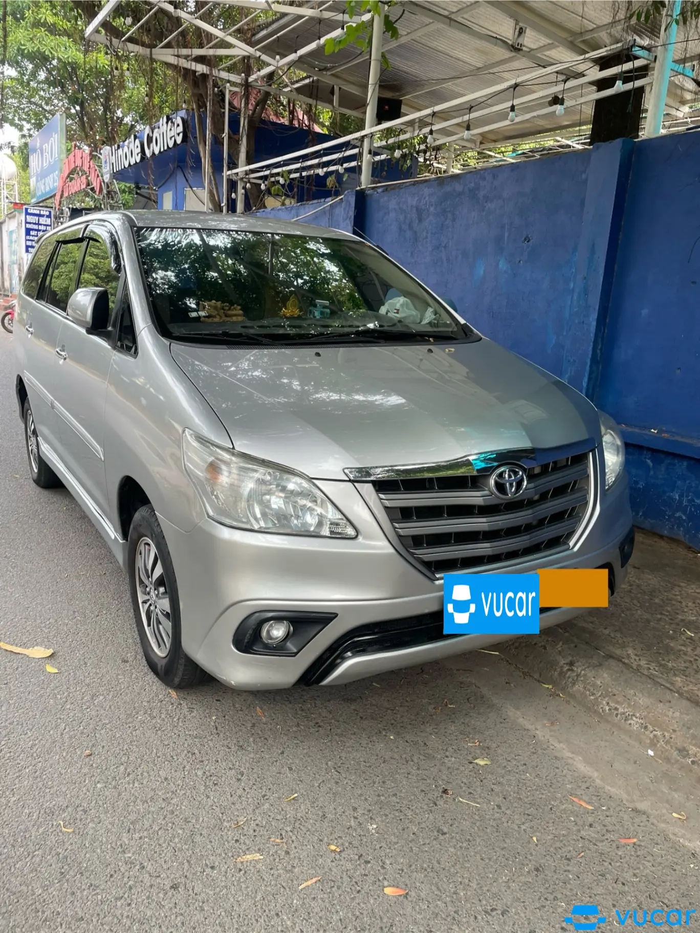Toyota Innova 2.0E 2016
