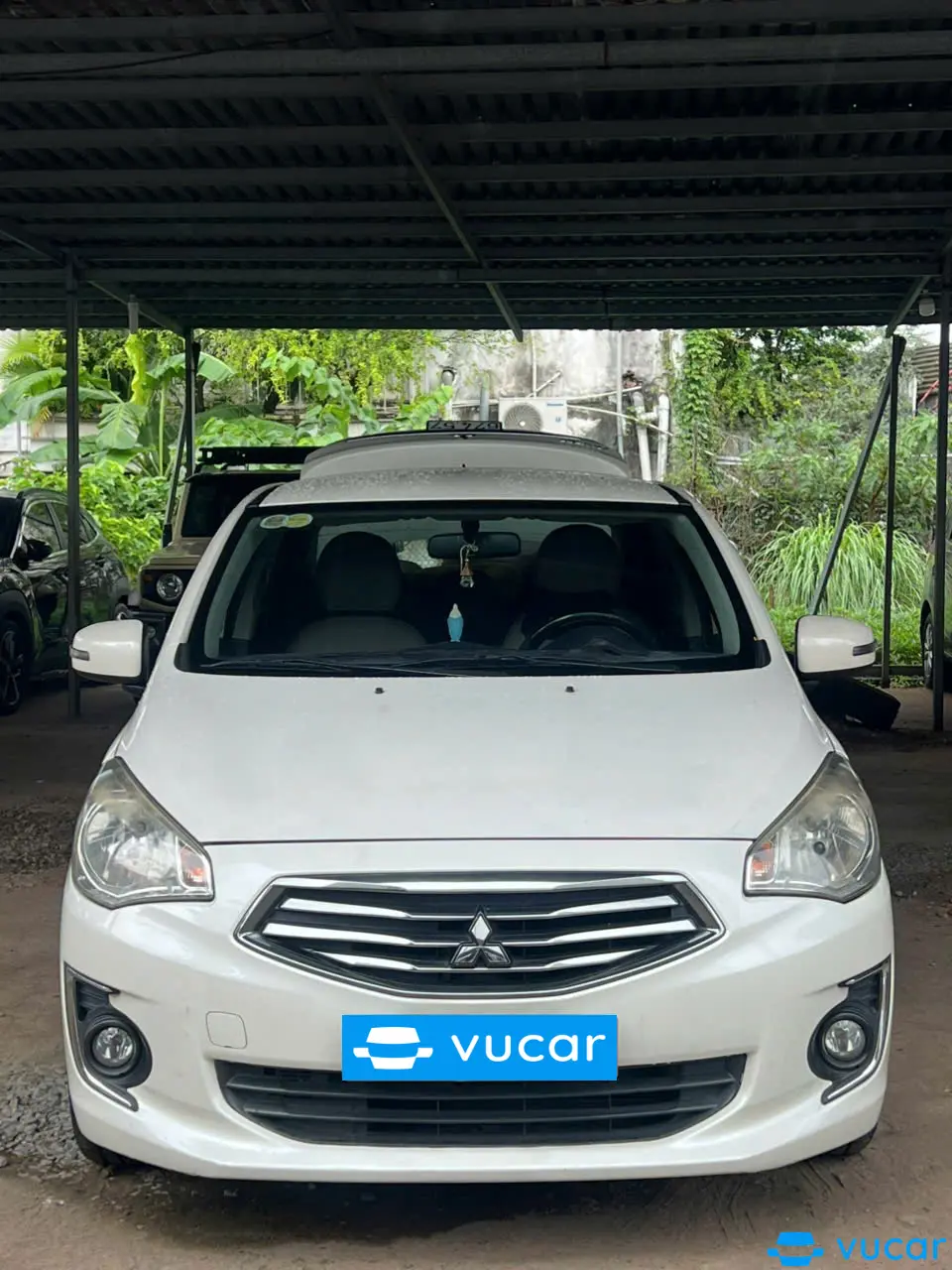 Mitsubishi Attrage 1.2 CVT 2016 - Ngoại thất 11