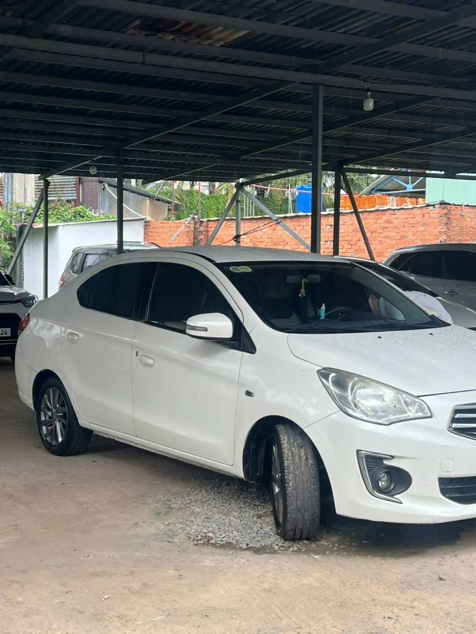 Mitsubishi Attrage 1.2 CVT 2016 - Ngoại thất 8