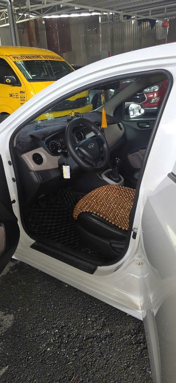 Hyundai i10 2018 Grand 1.2 MT Base - Nội thất 2