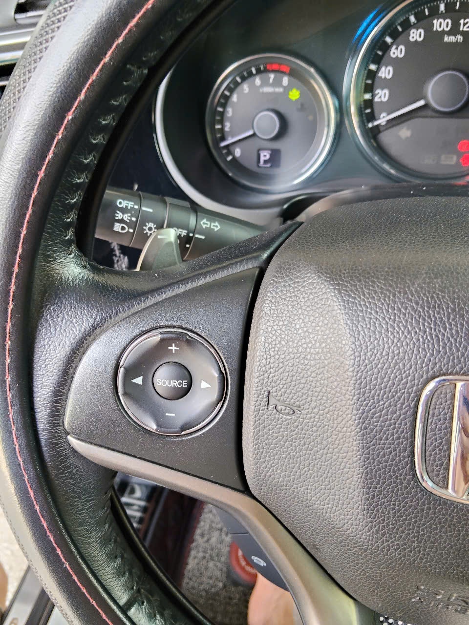 Honda City 1.5TOP 2018 - Nội thất 2