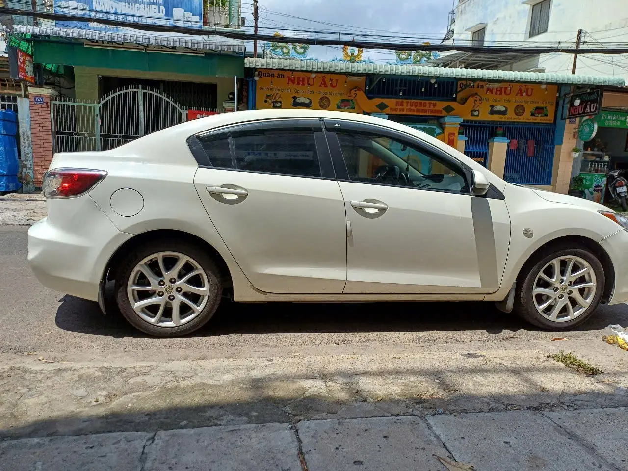Mazda 3 1.6 AT 2012 - Ngoại thất 3