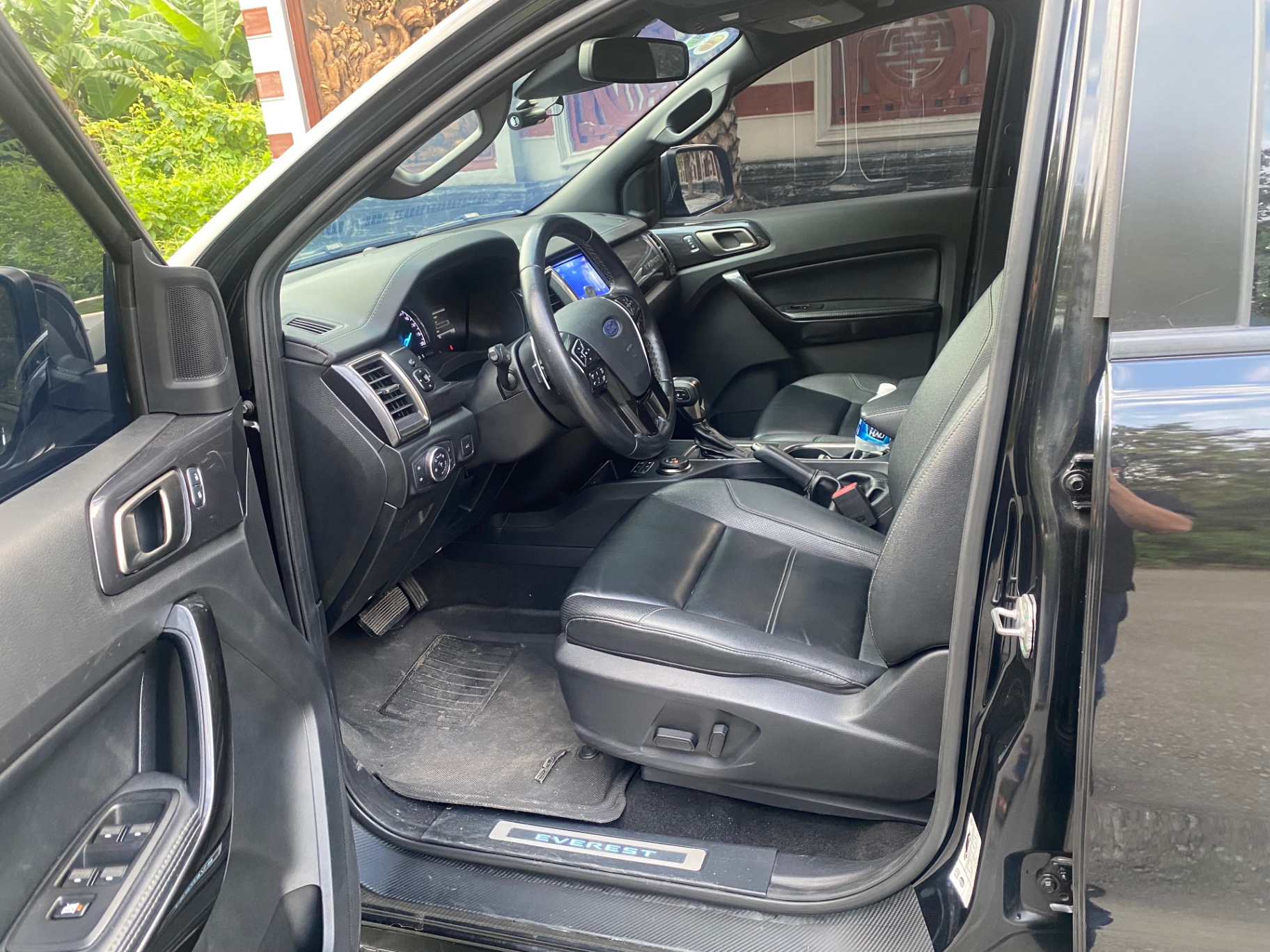 Ford Everest Titanium 2.0L 4x4 AT 2022 - Nội thất 5