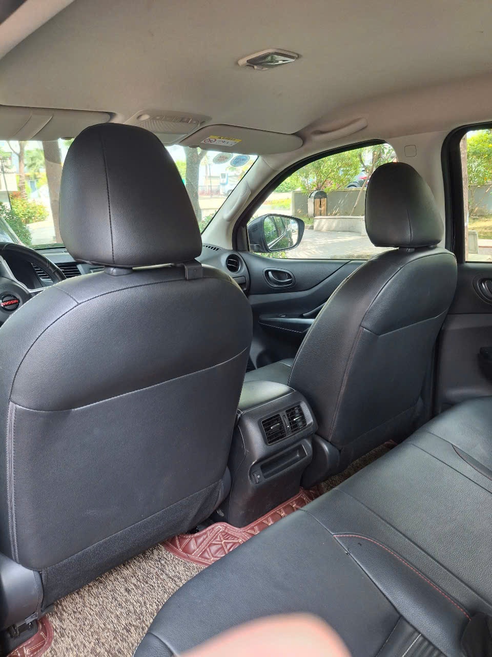 Nissan Navara Pro-4X 2.3 AT 4WD 2023 - Nội thất 3