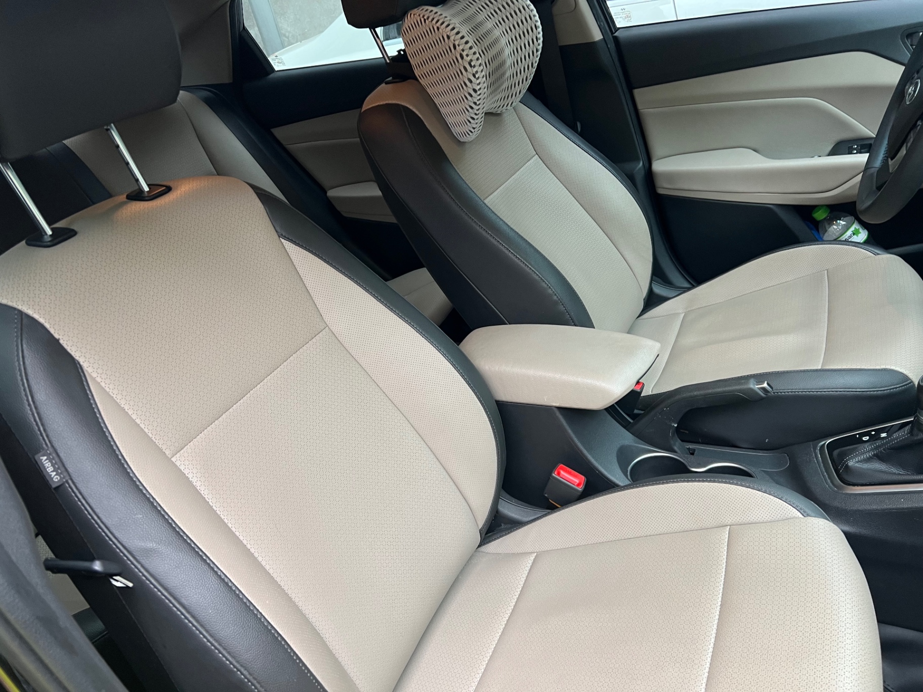 Hyundai Accent 1.4 AT Đặc Biệt 2022 - Nội thất 1