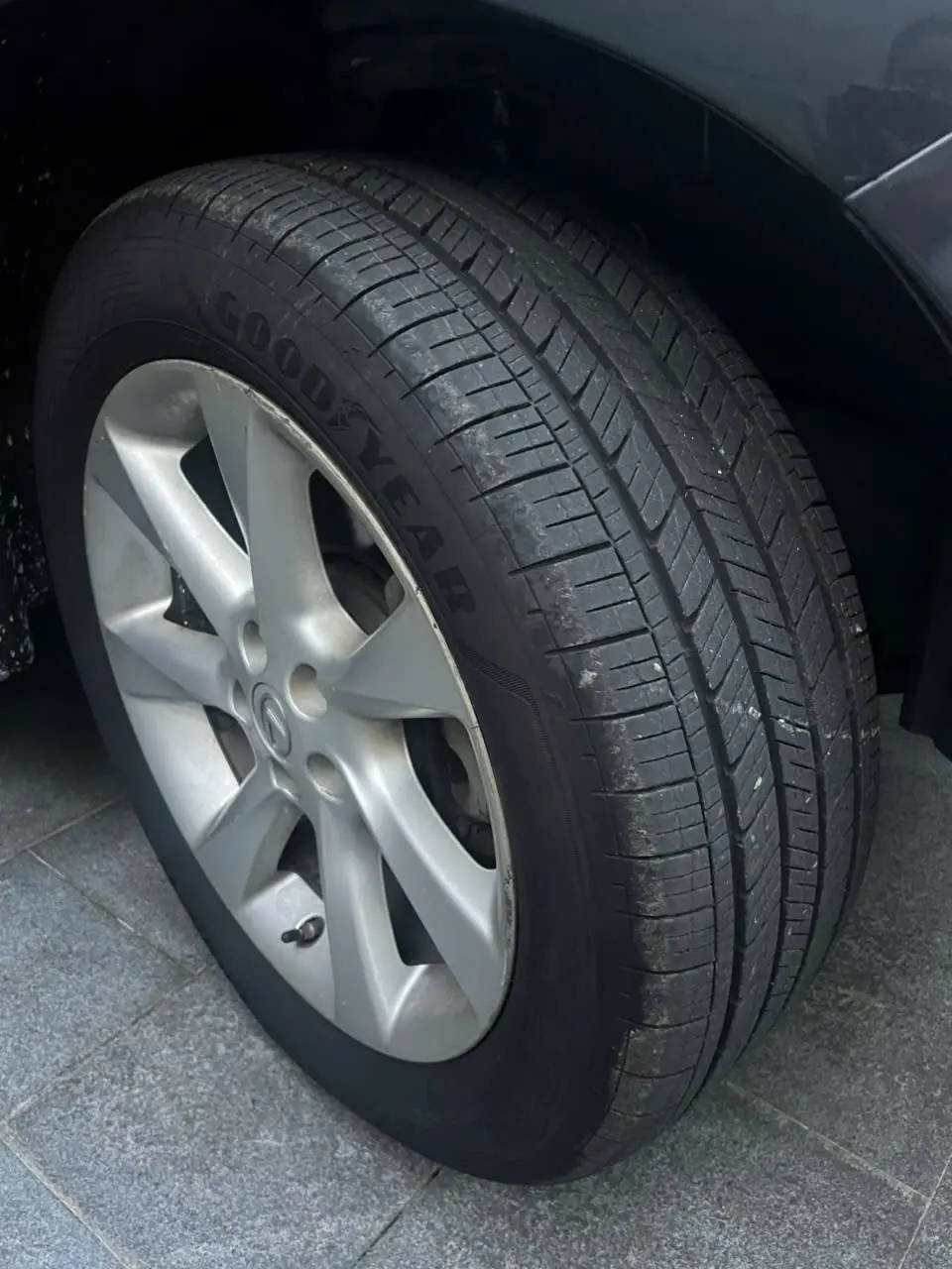 Lexus Rx  2011 - Ngoại thất 8