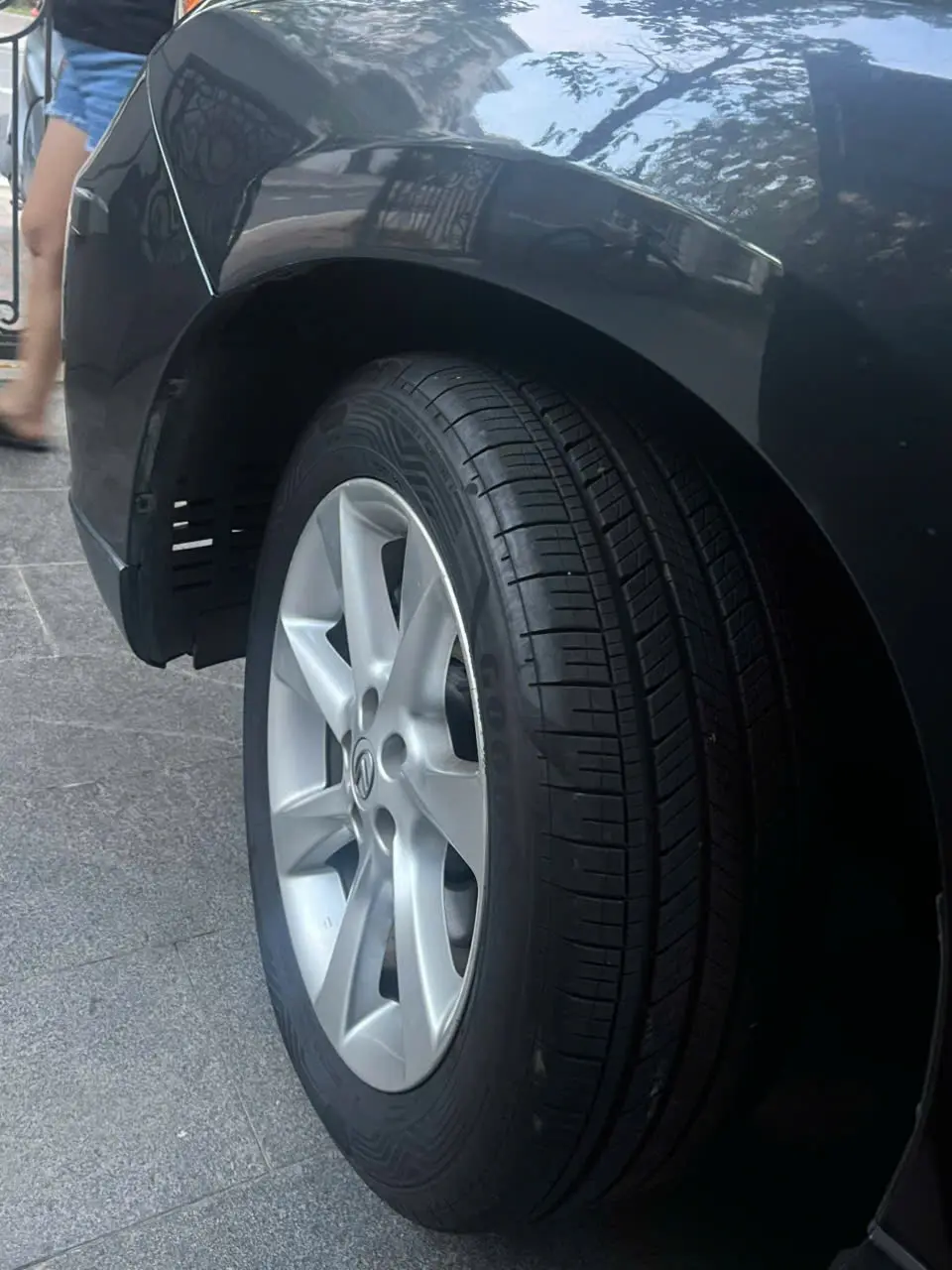 Lexus Rx  2011 - Ngoại thất 9