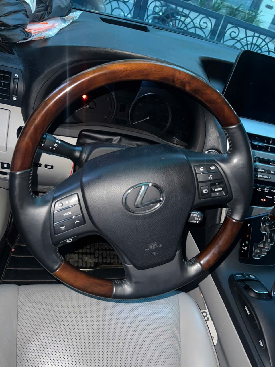 Lexus Rx  2011 - Nội thất 1