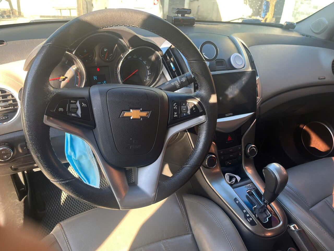 Chevrolet Cruze LTZ 1.8 AT 2016 - Nội thất 1