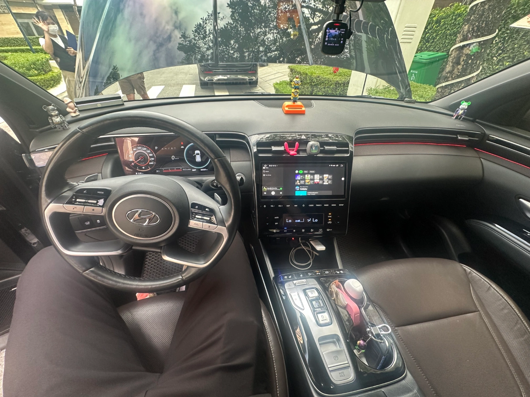 Hyundai Tucson 1.6 AT Turbo - Nội thất 5