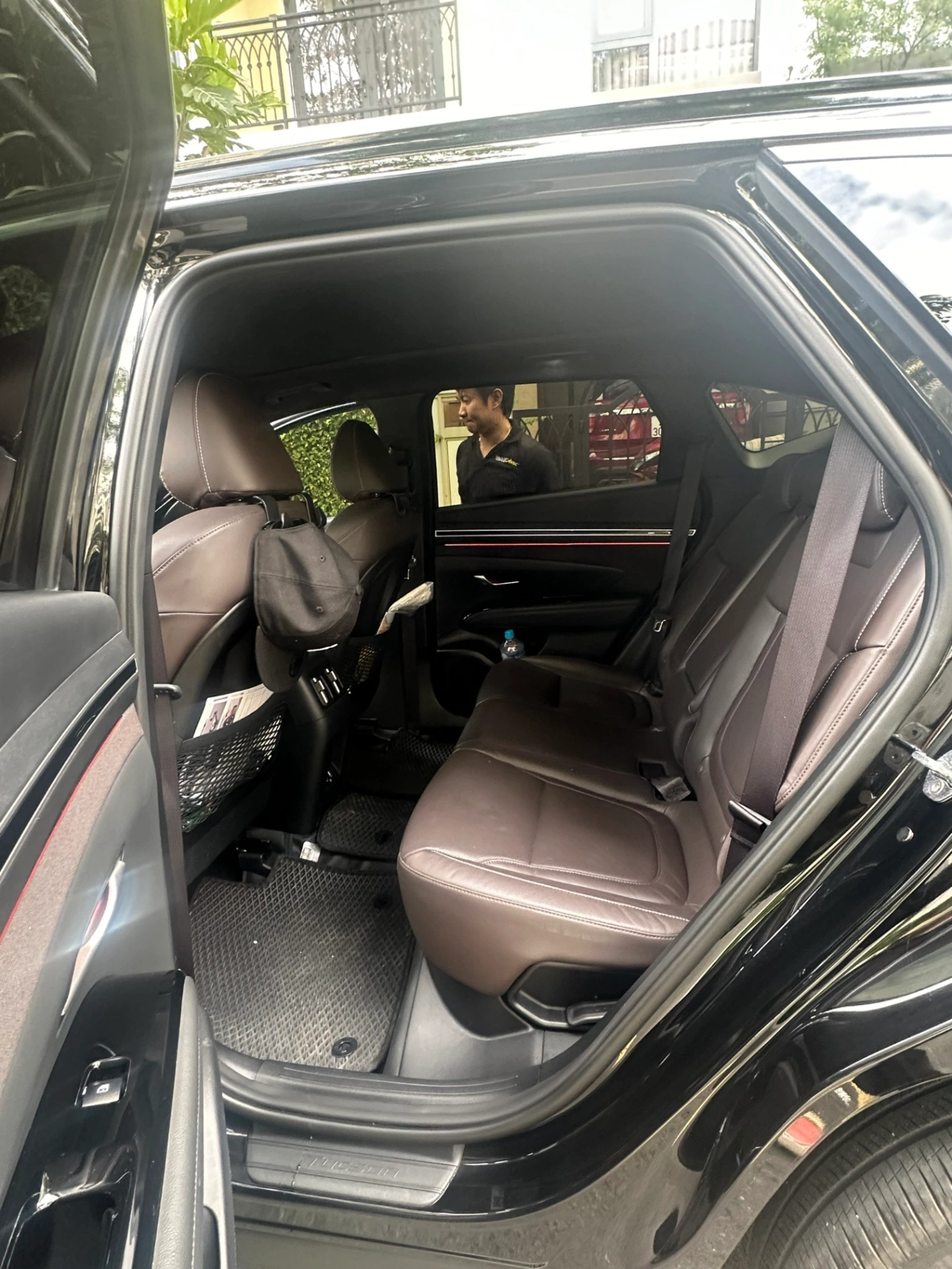 Hyundai Tucson 1.6 AT Turbo - Nội thất 9