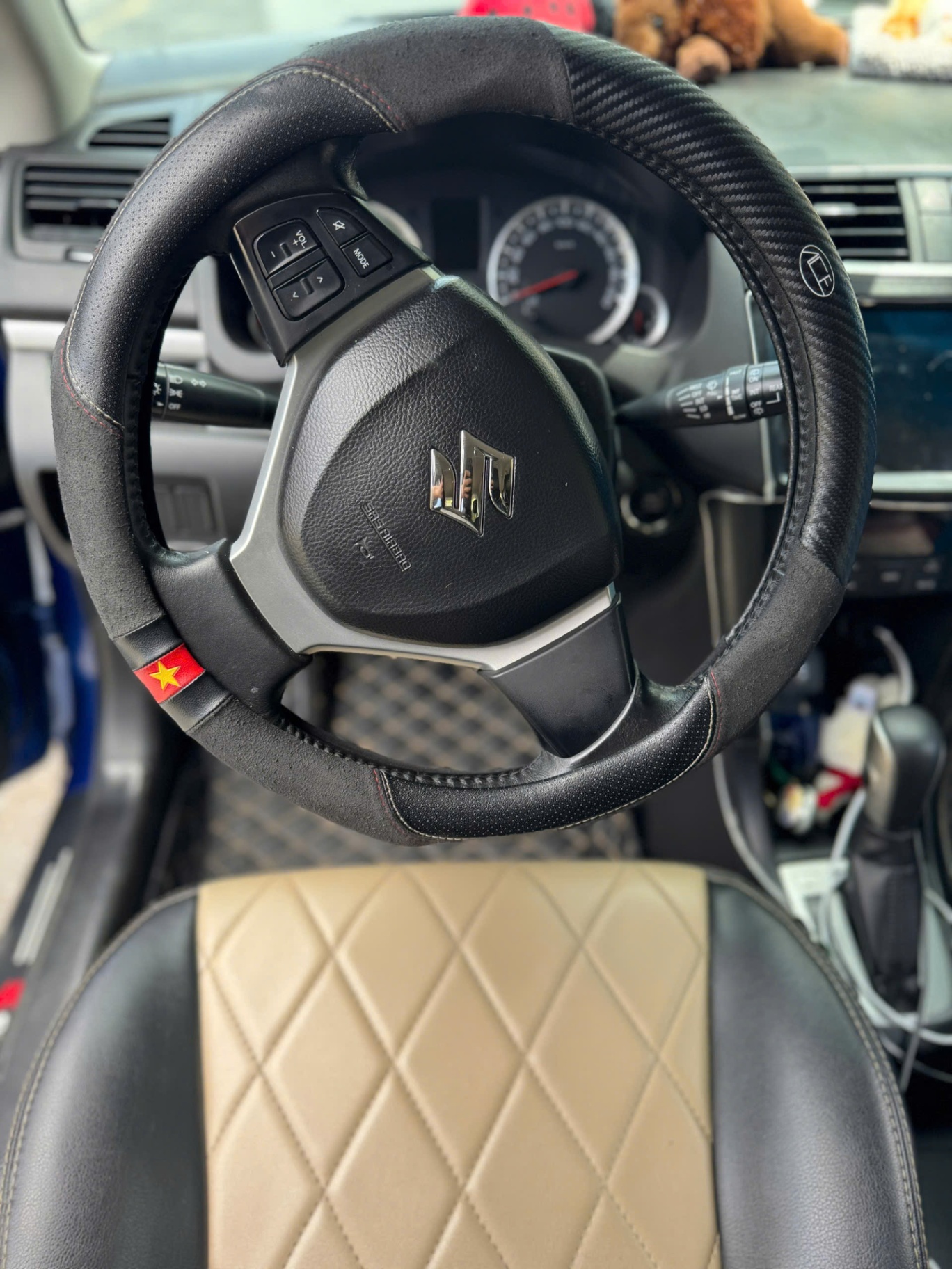 Suzuki Swift Special 2015 - Nội thất 2