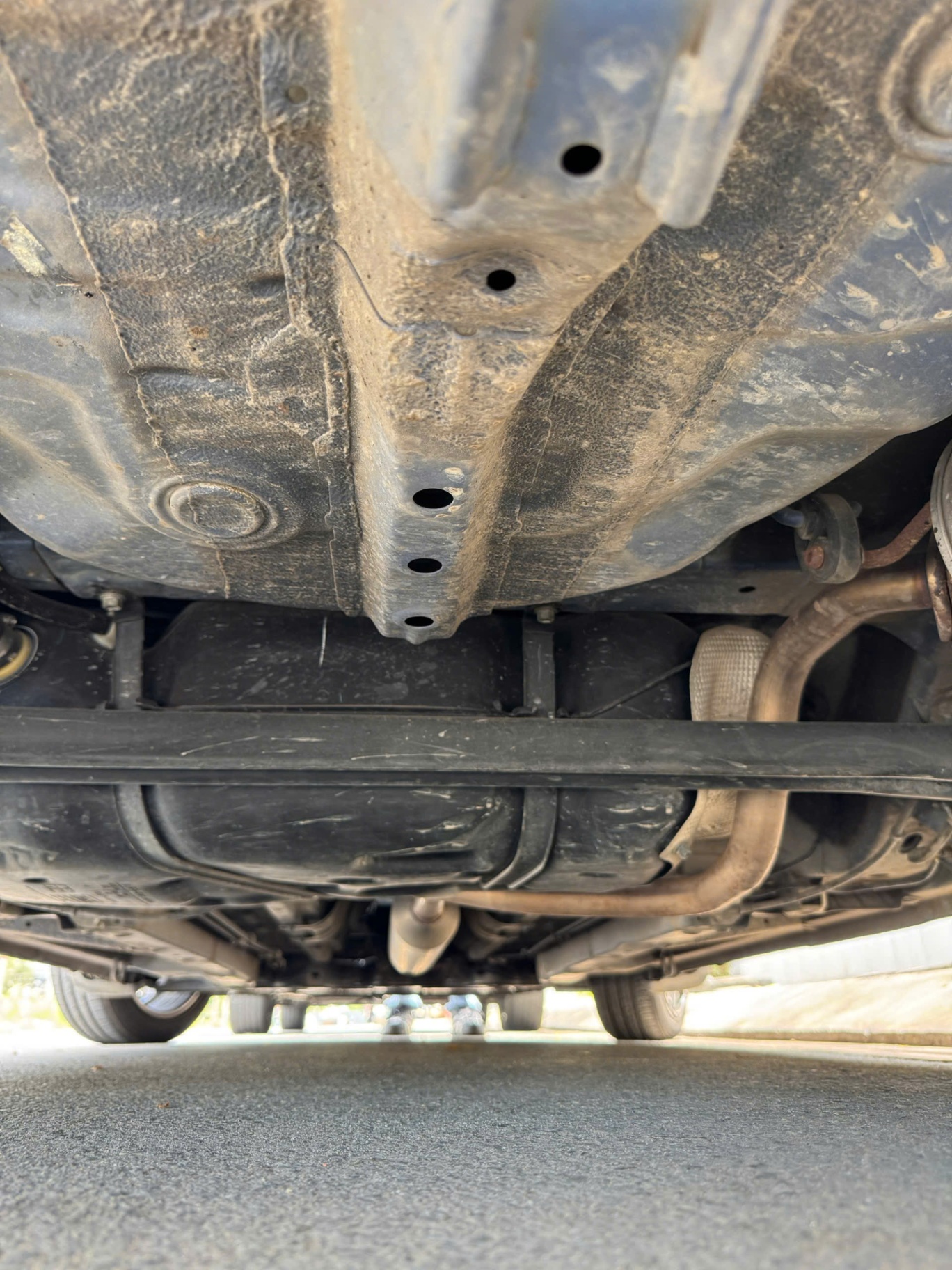 Suzuki Swift Special 2015 - Gầm & khung xe 2