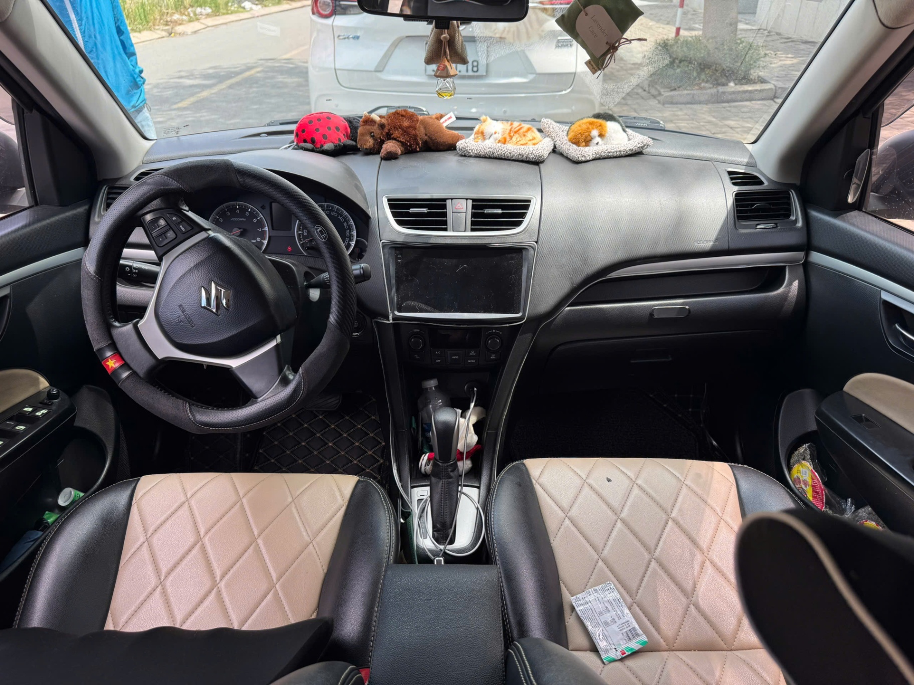 Suzuki Swift Special 2015 - Nội thất 7