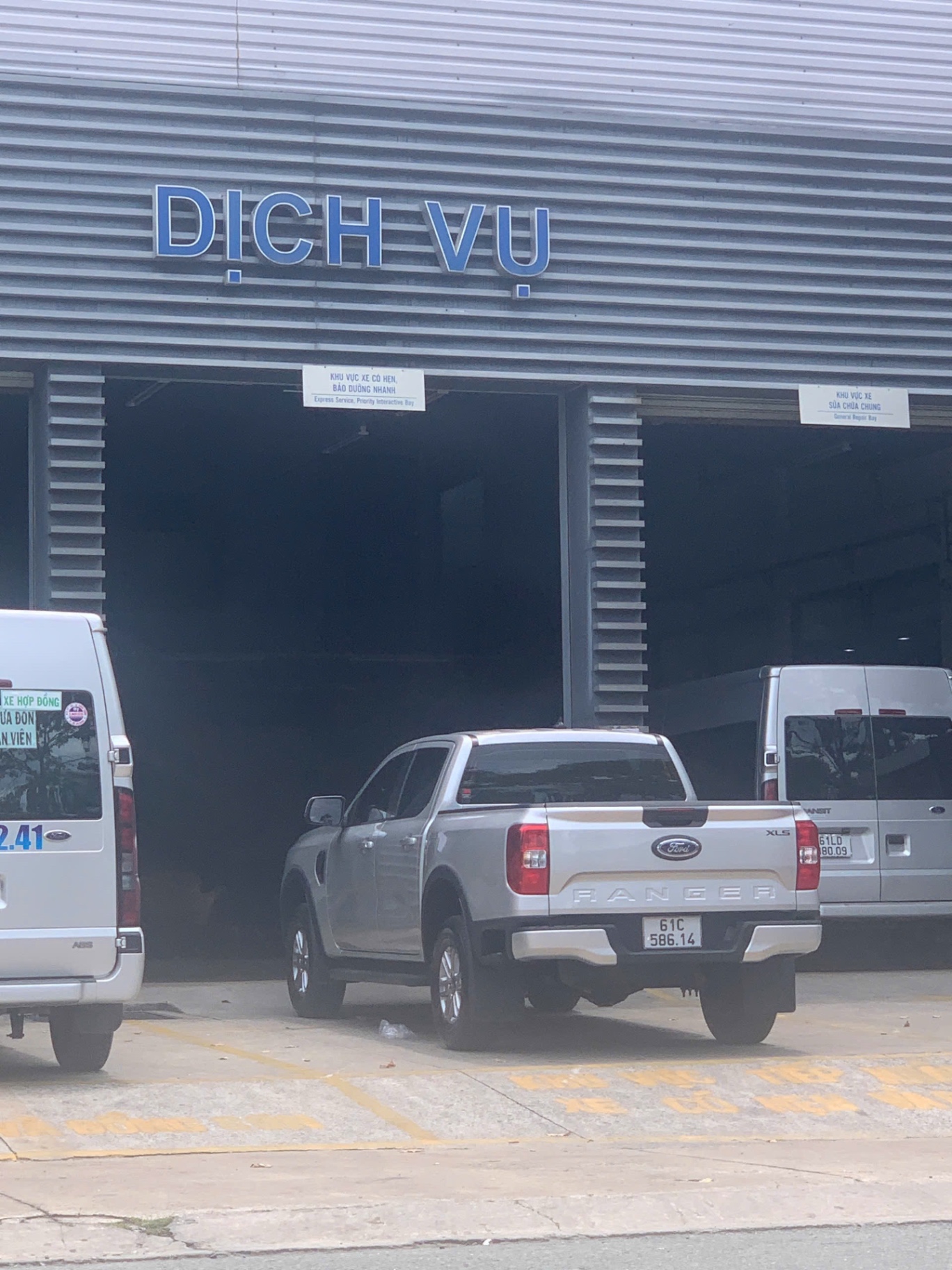 Ford Ranger XLS 2.0L 4x2 AT 2024