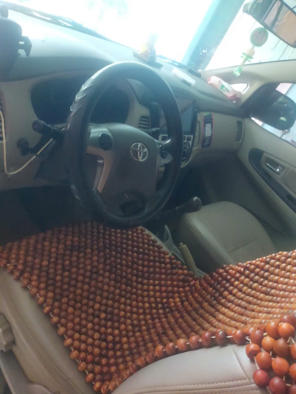 Toyota Innova 2.0E 2016 - Nội thất 4
