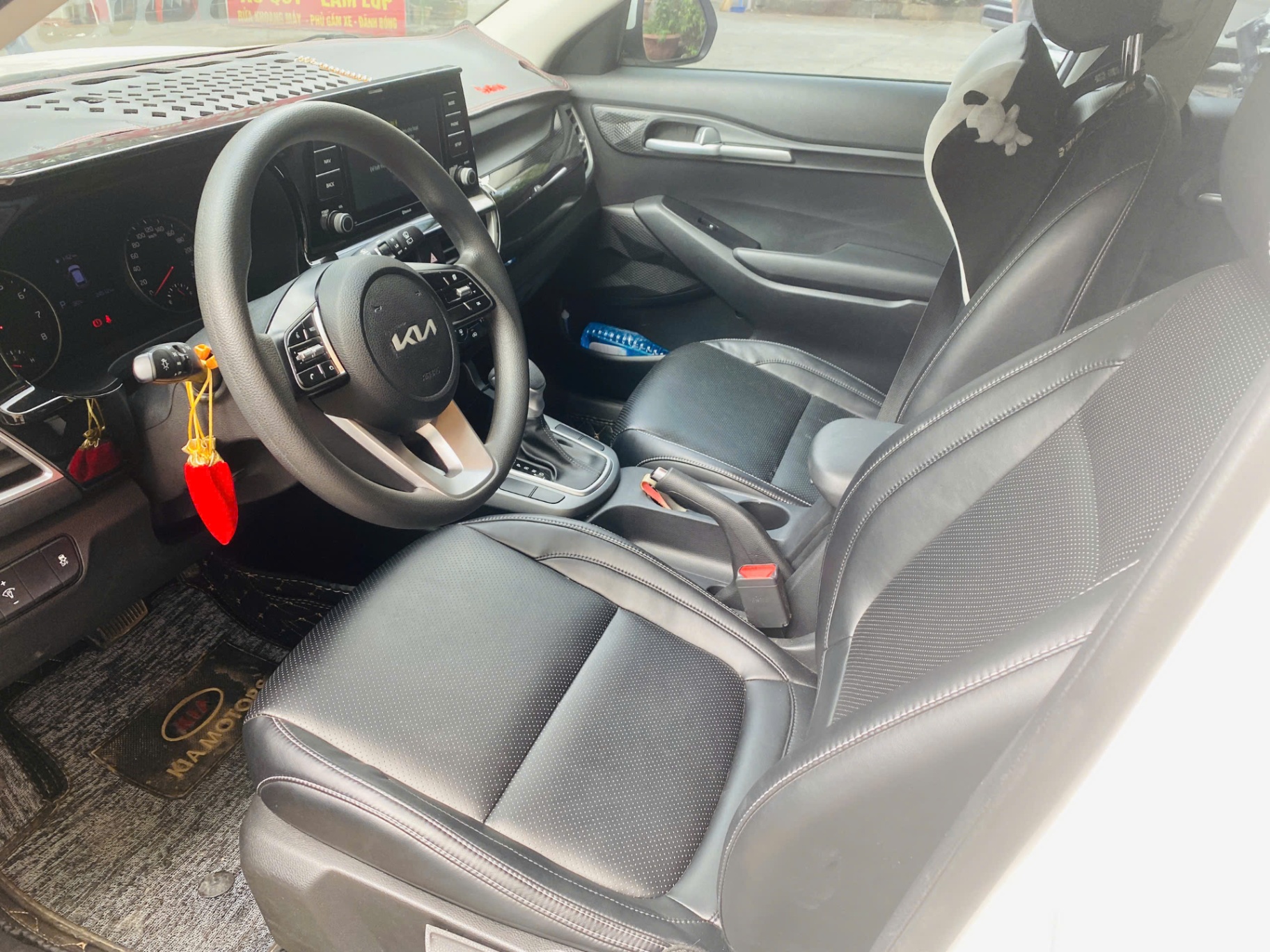 Kia Seltos Deluxe 1.4 AT 2022 - Nội thất 1