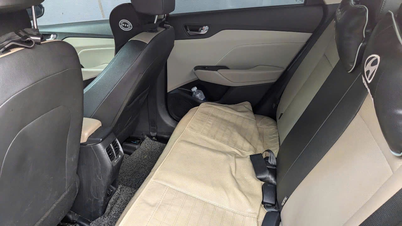 Hyundai Accent 1.4 AT Đặc Biệt 2021 - Nội thất 3