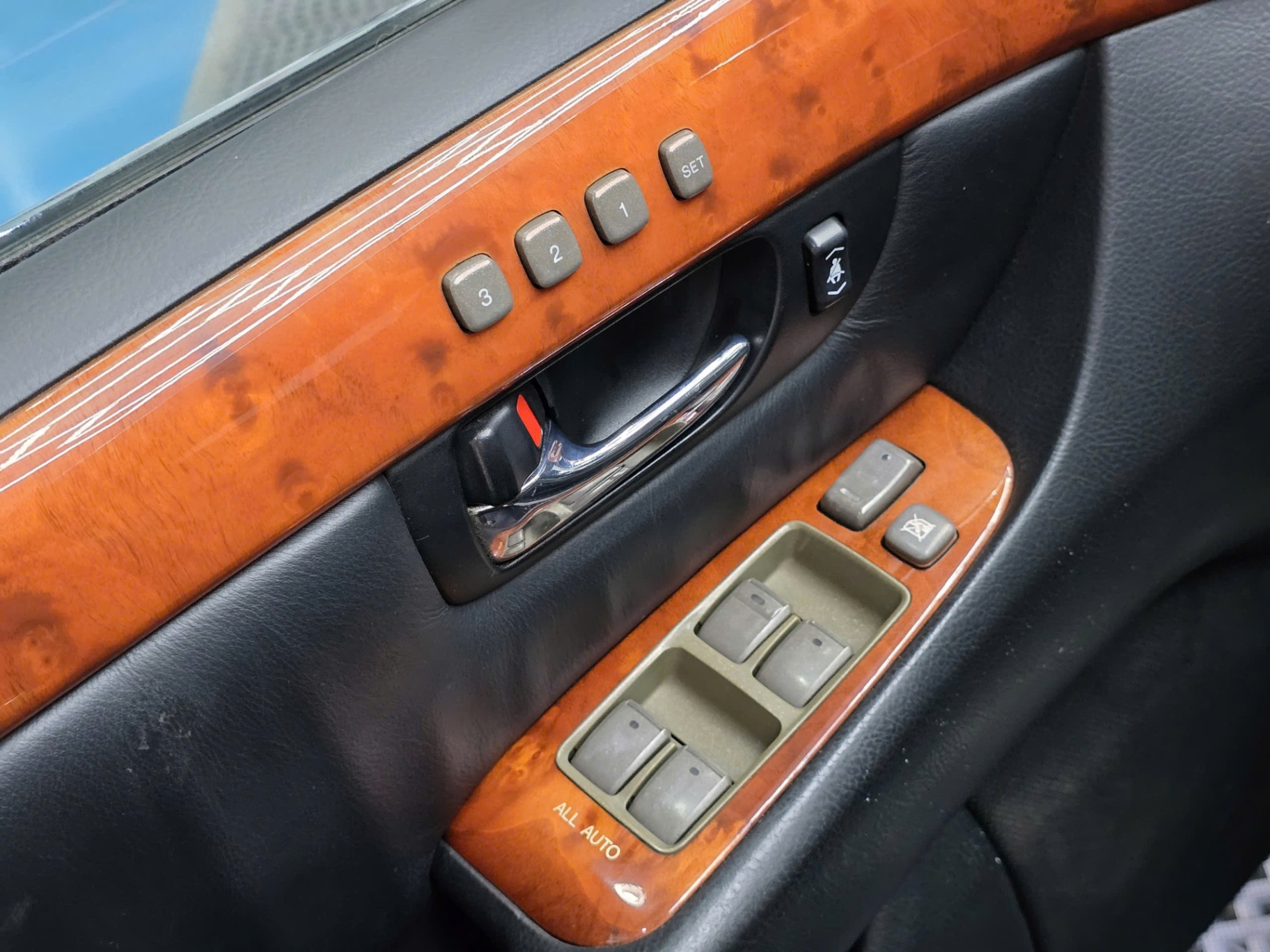 Lexus LS 430 2003 - Nội thất 6