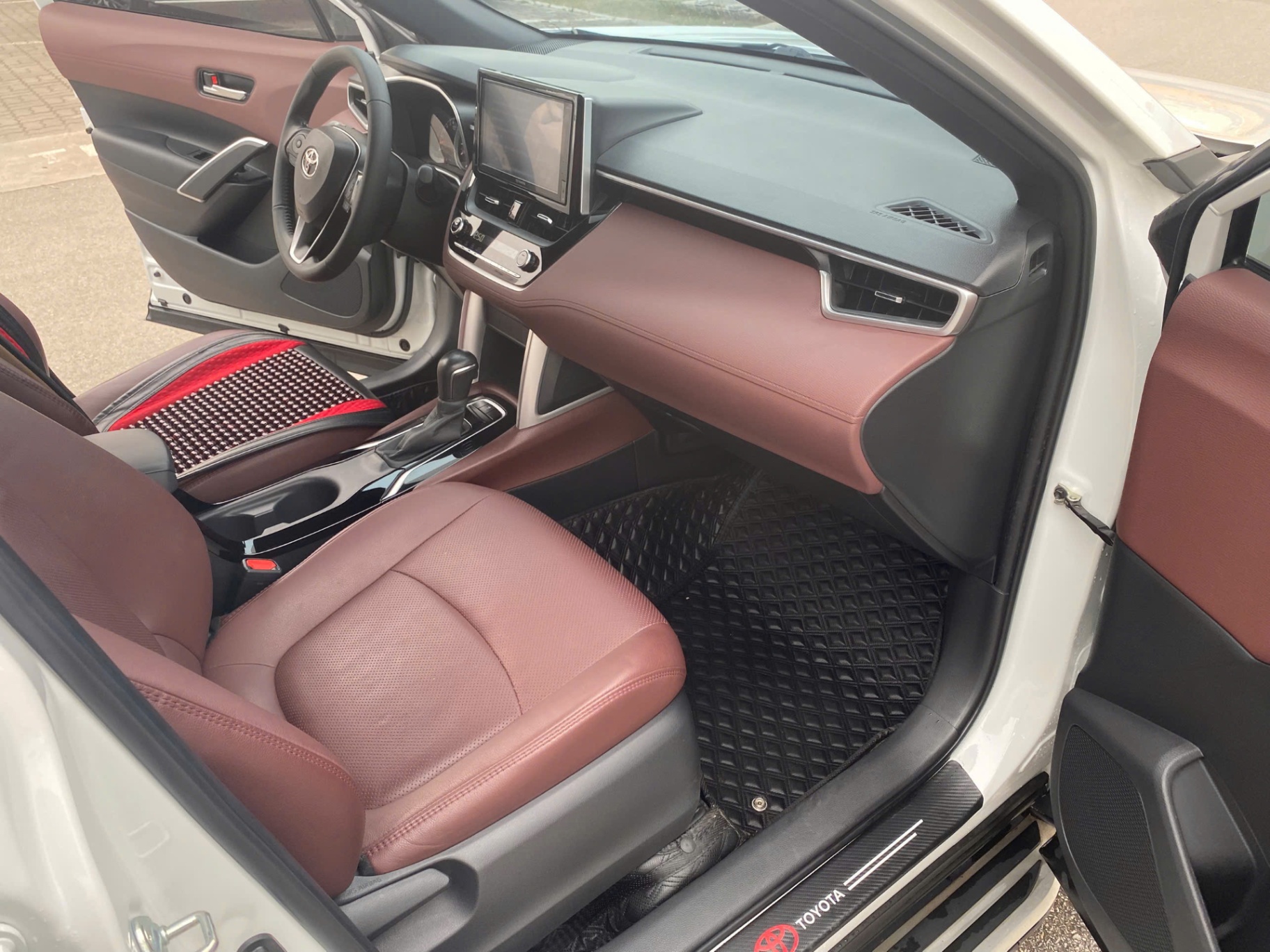 Toyota Corolla cross 1.8V 2022 - Nội thất 1