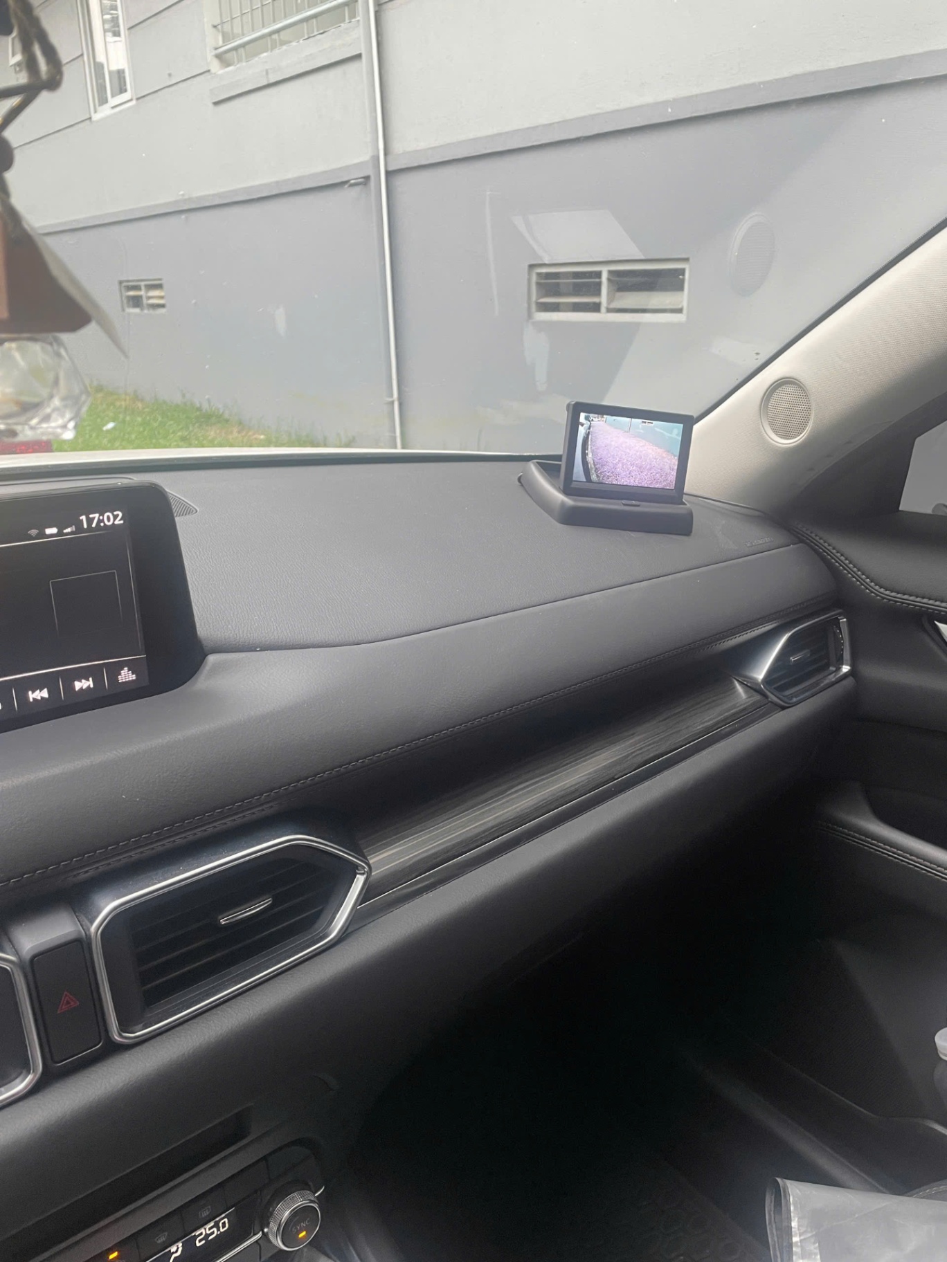 Mazda Cx5 Deluxe 2.0 AT 2024 - Nội thất 6