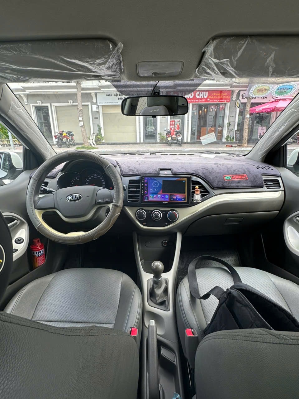 Kia Morning MT 2020 - Nội thất 3