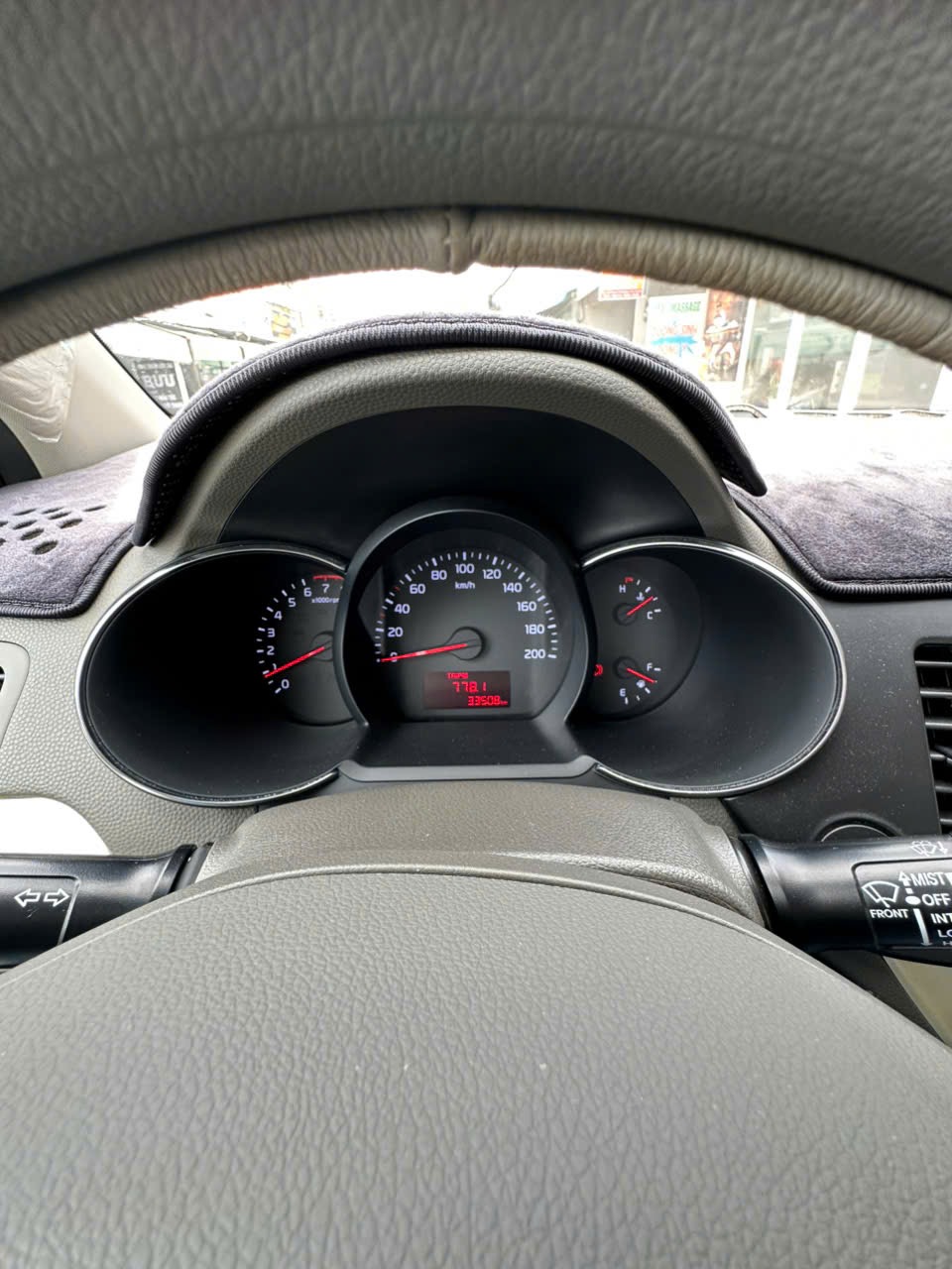 Kia Morning MT 2020 - Nội thất 7