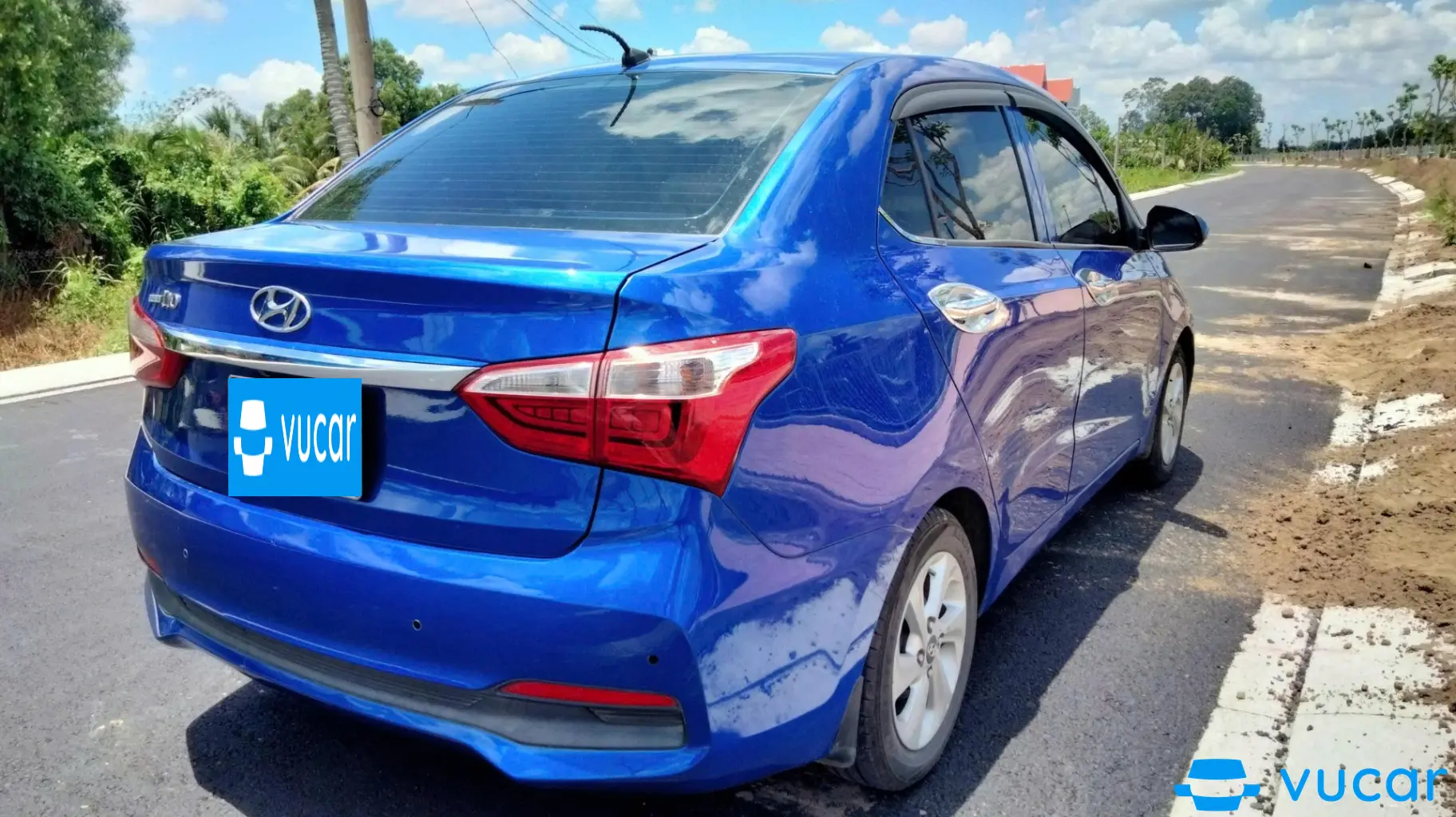 Hyundai I10 Grand 1.2 AT 2018 - Ngoại thất 3
