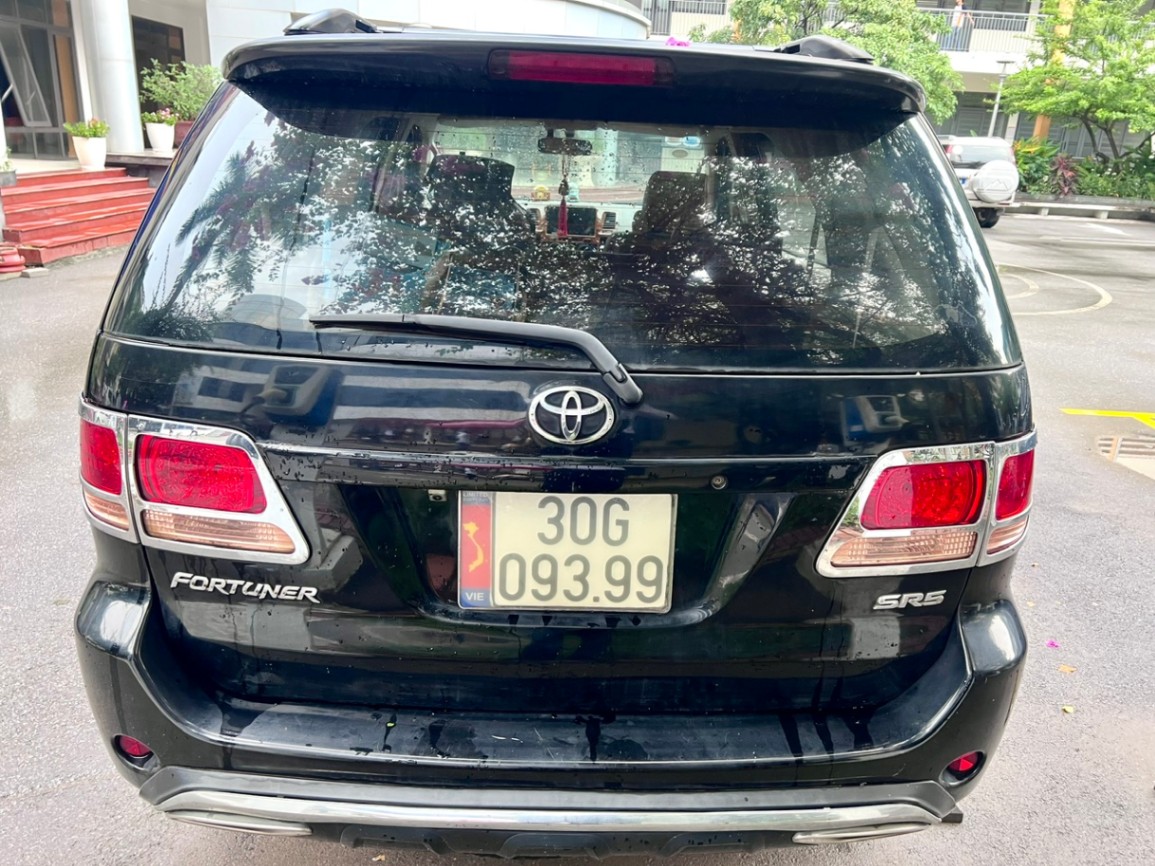 Toyota Fortuner SR5 2.7 AT 2007 - Ngoại thất 1