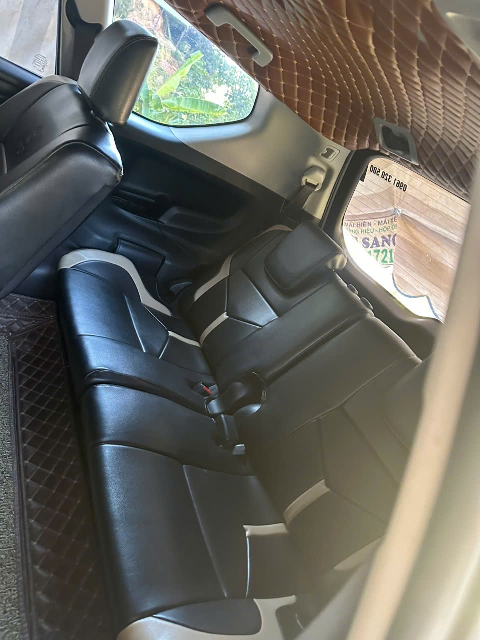 Toyota Innova 2.0 E MT 2018 - Nội thất 2