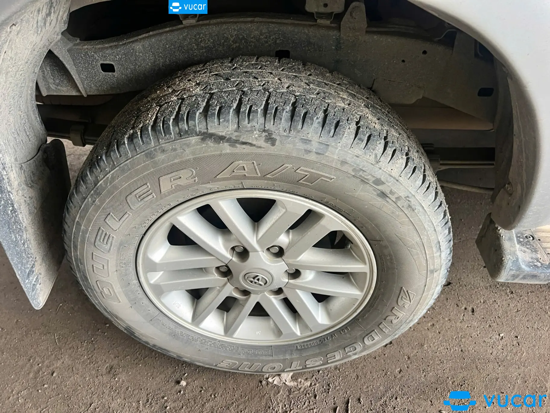 Toyota Hilux 2.5E 4x2 MT 2014 - Ngoại thất 14