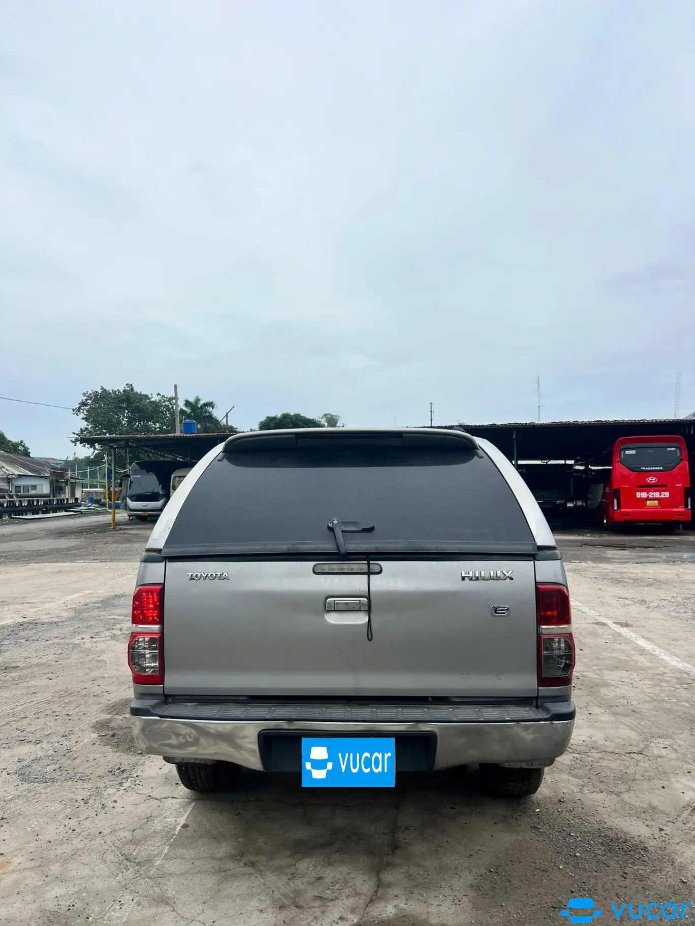 Toyota Hilux 2.5E 4x2 MT 2014 - Ngoại thất 17