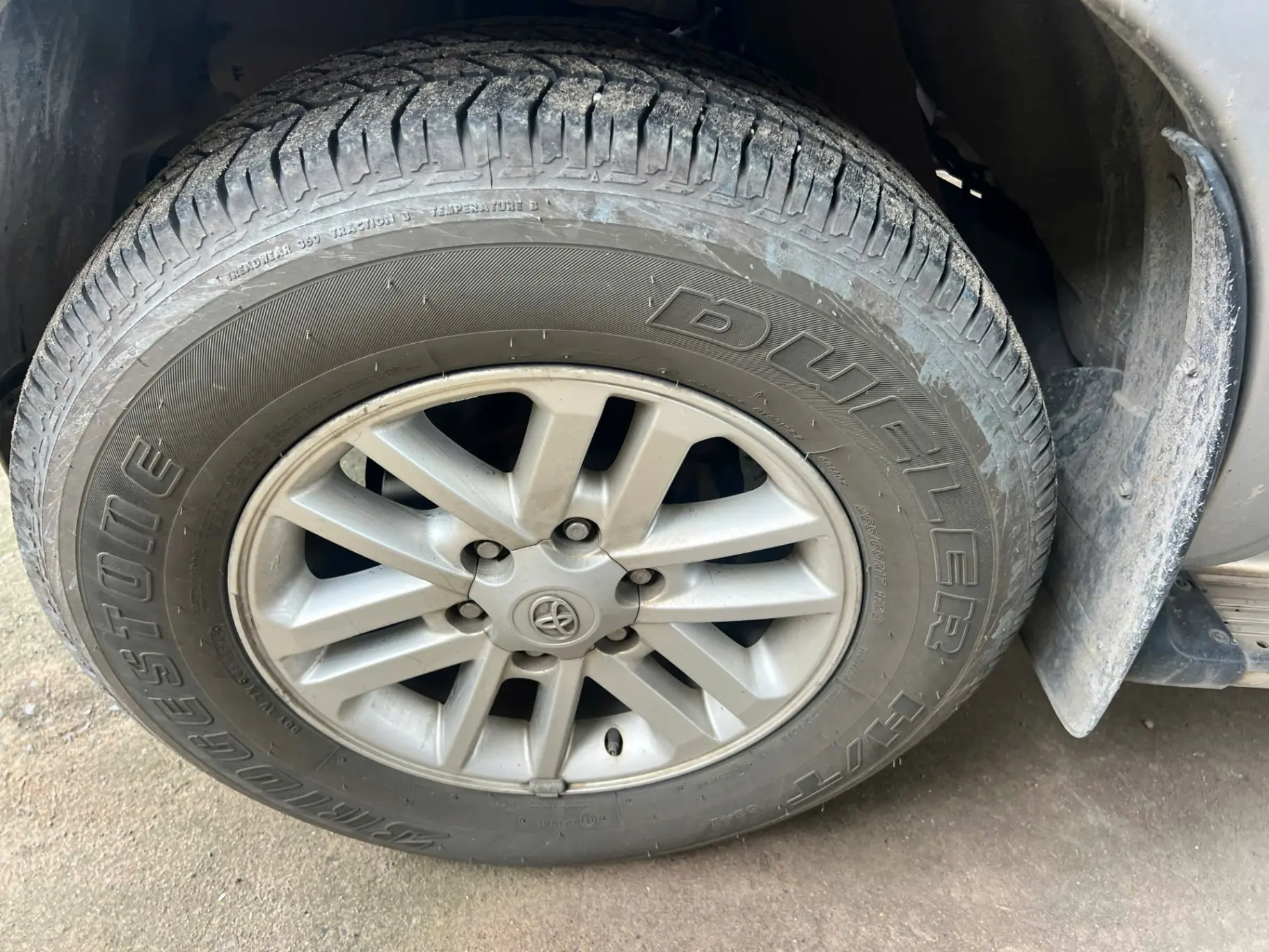Toyota Hilux 2.5E 4x2 MT 2014 - Ngoại thất 7