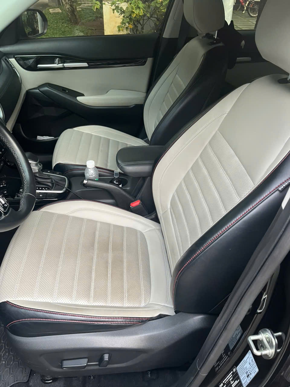 Kia Seltos 2020 Premium 1.4 AT - Nội thất 3